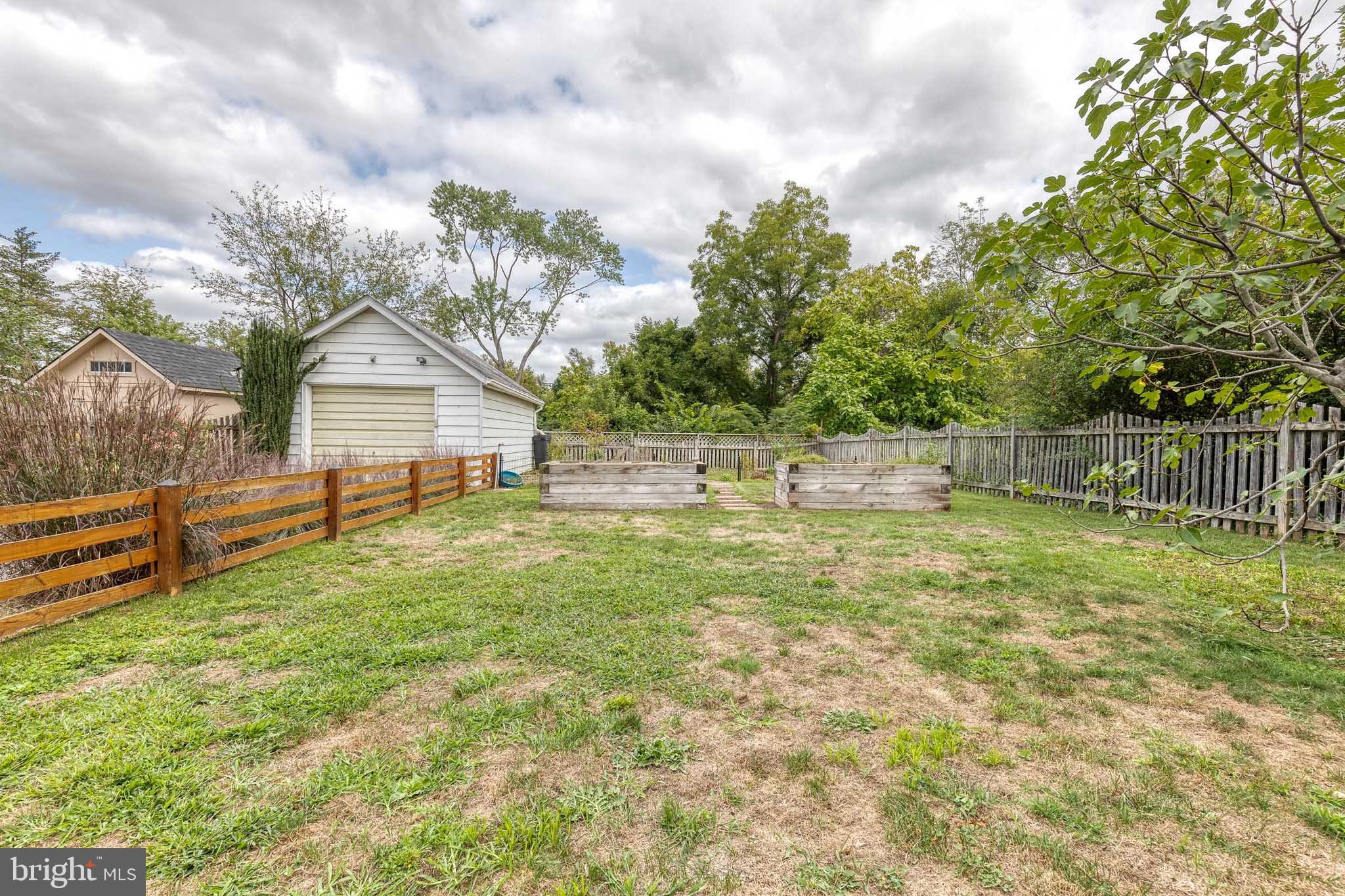 CENTRAL HEIGHTS - Residential