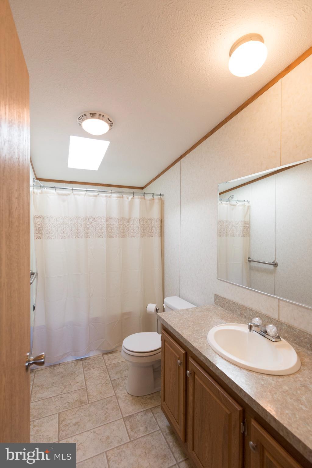 BRENTWOOD MANOR - Residential