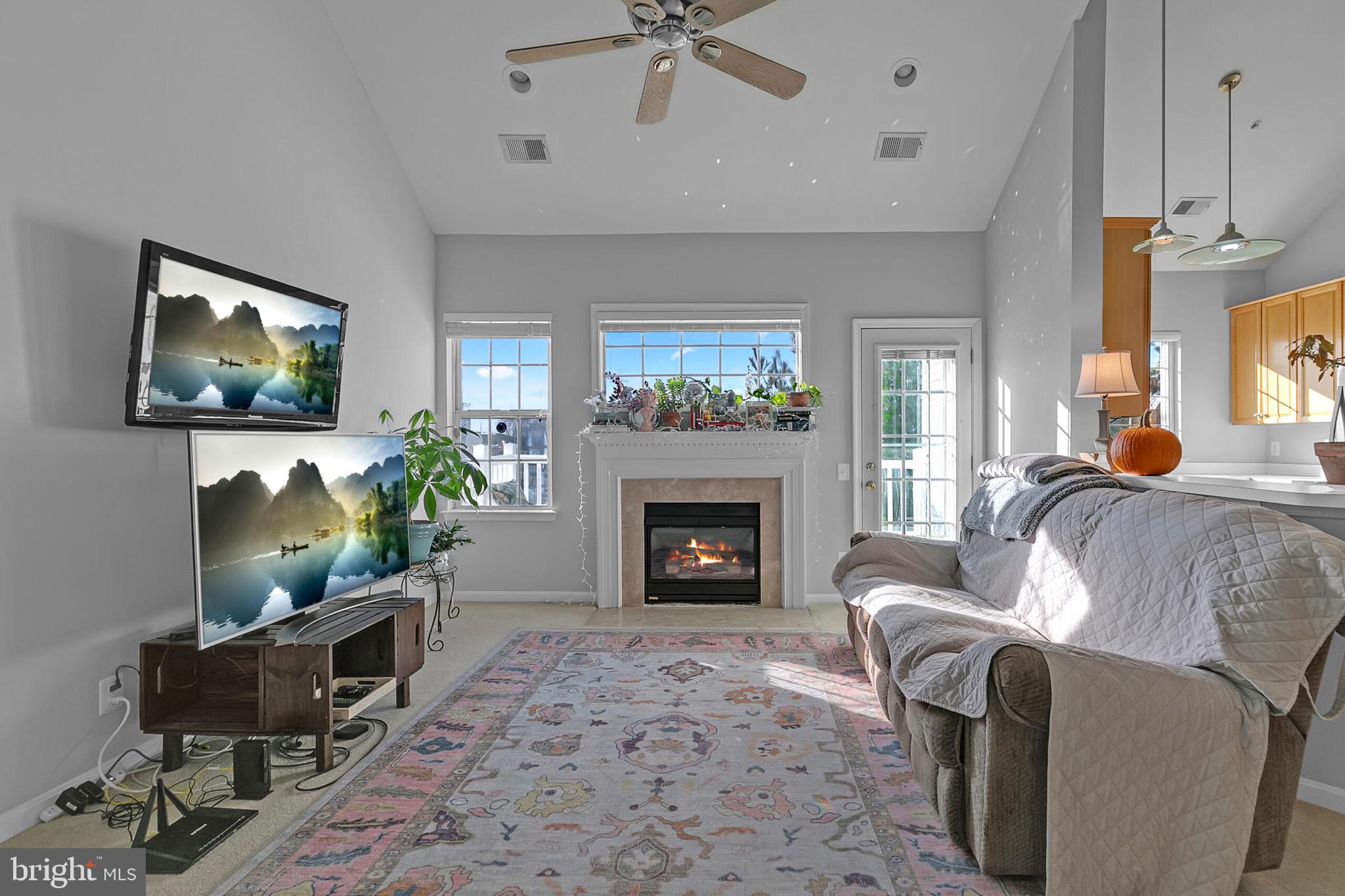 DOMINION STATION - Residential Lease