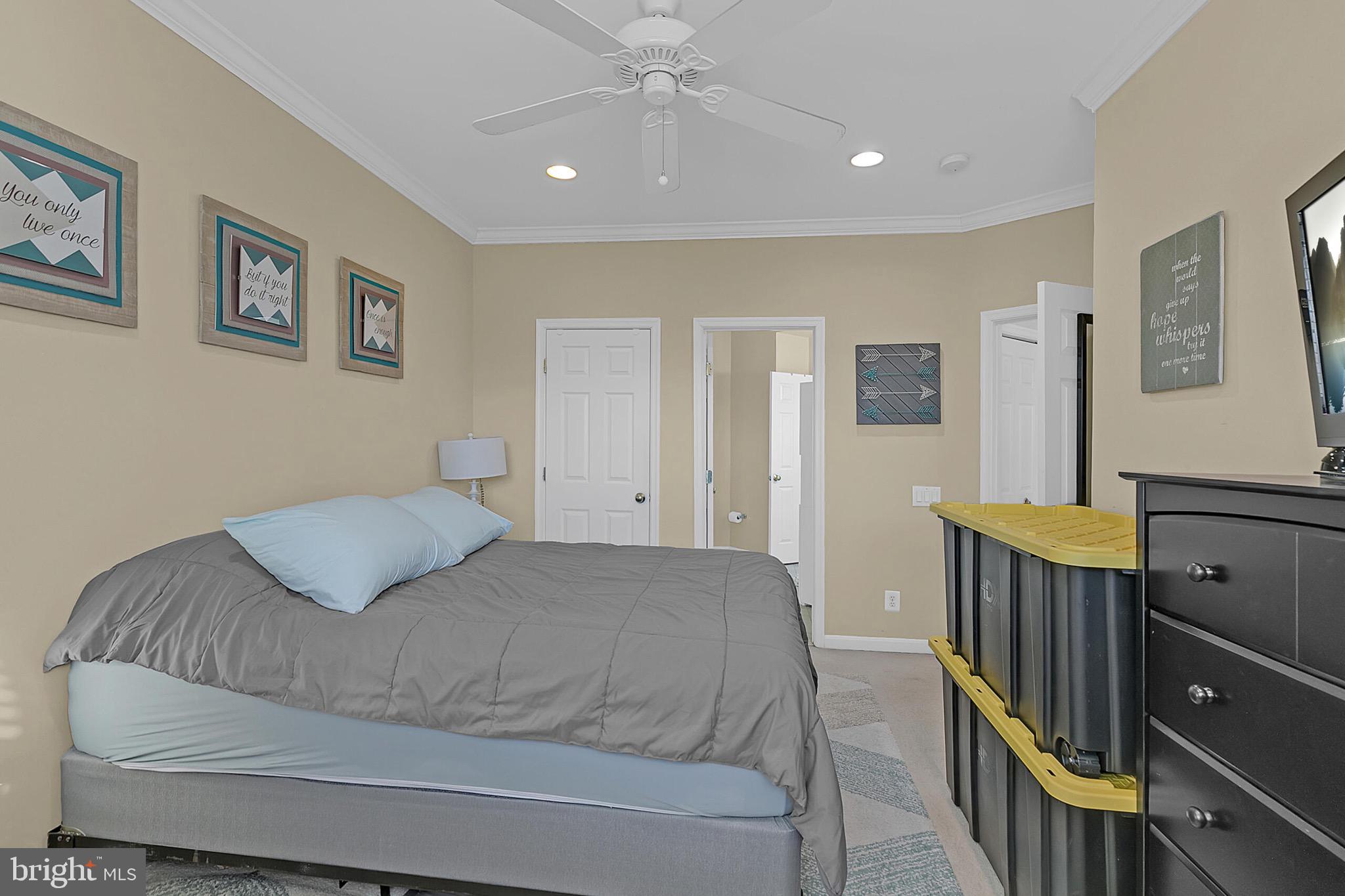 DOMINION STATION - Residential Lease