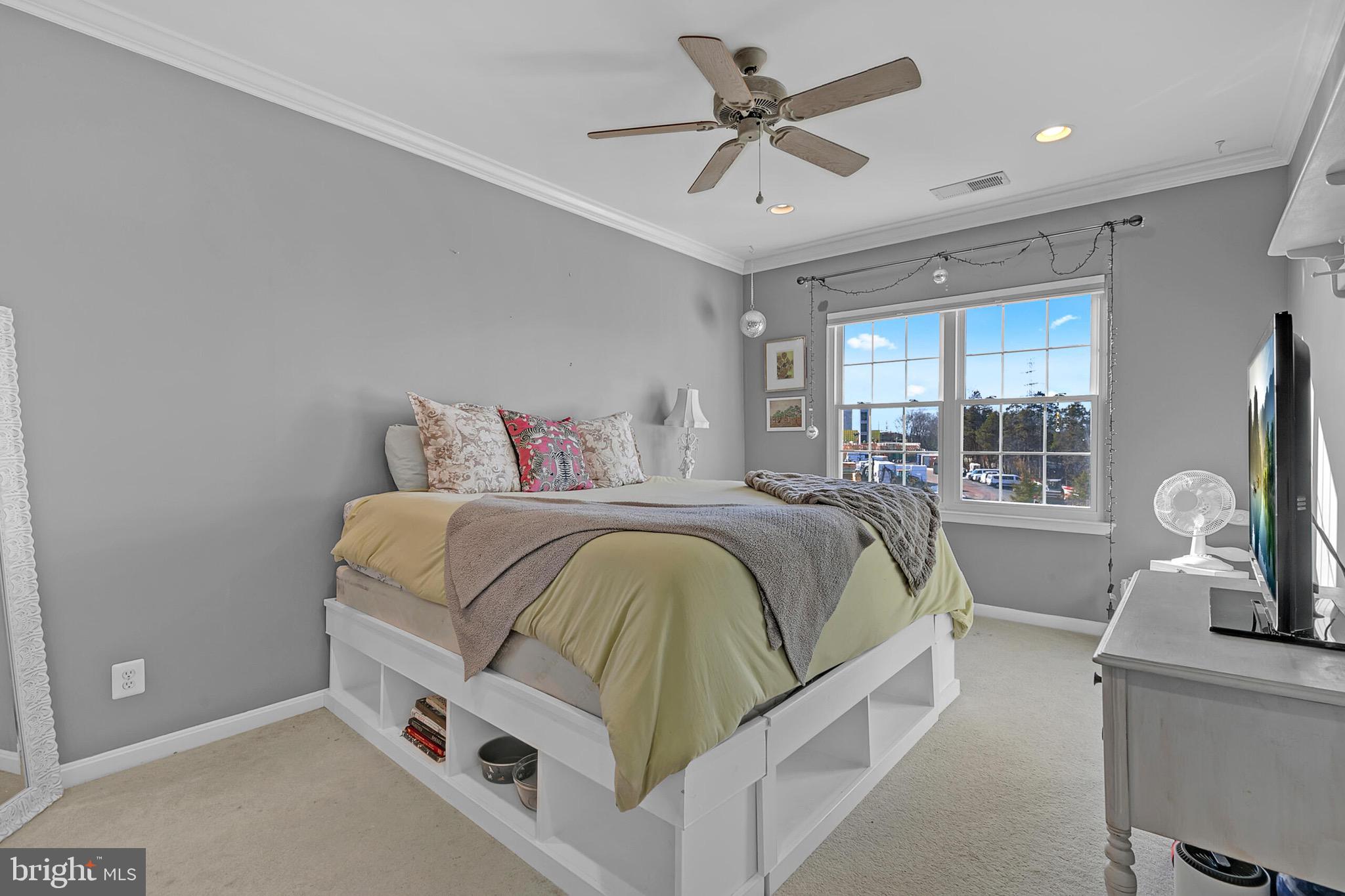 DOMINION STATION - Residential Lease