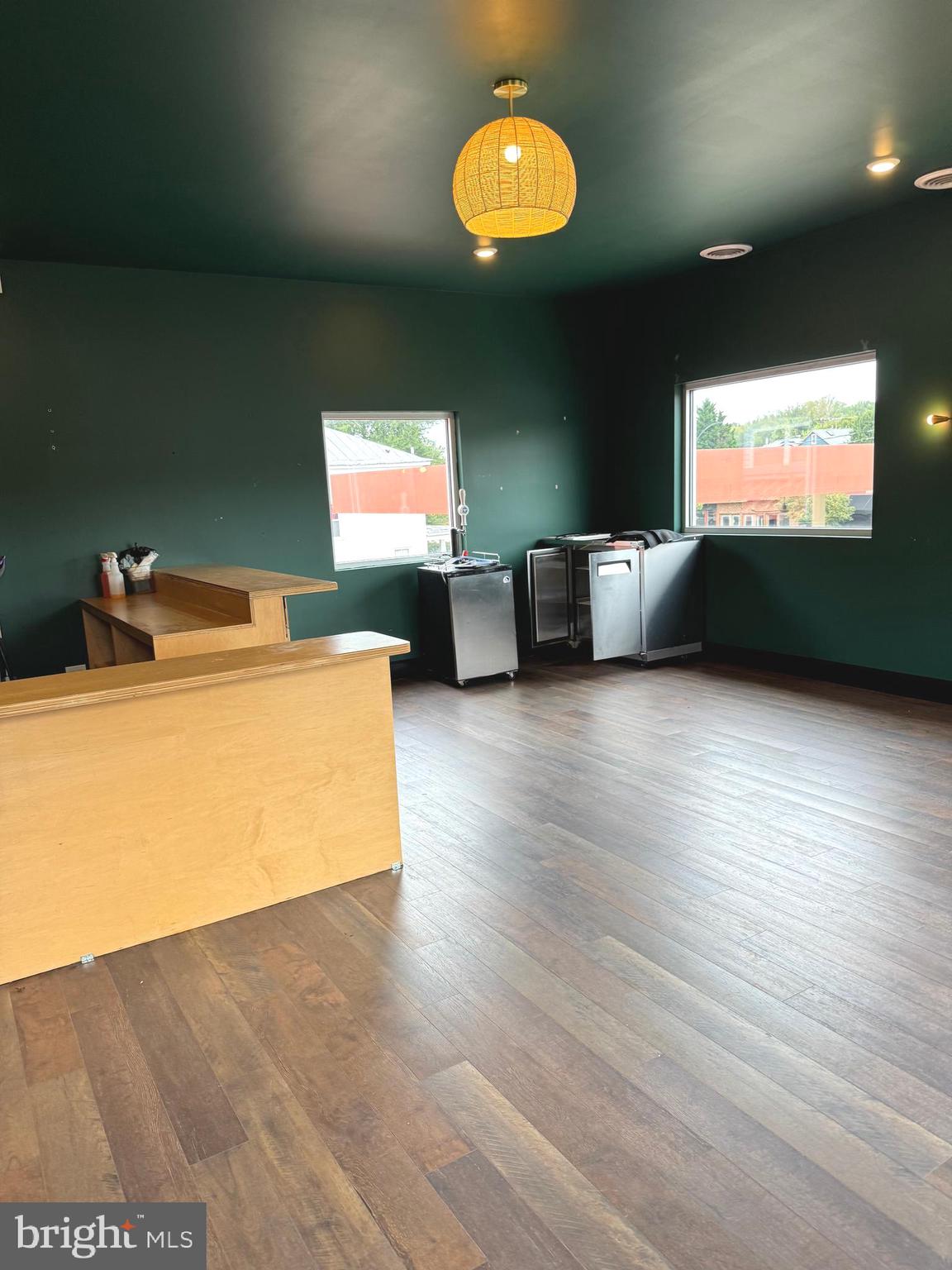 OLD TOWN FREDERICKSBURG - Commercial Sale