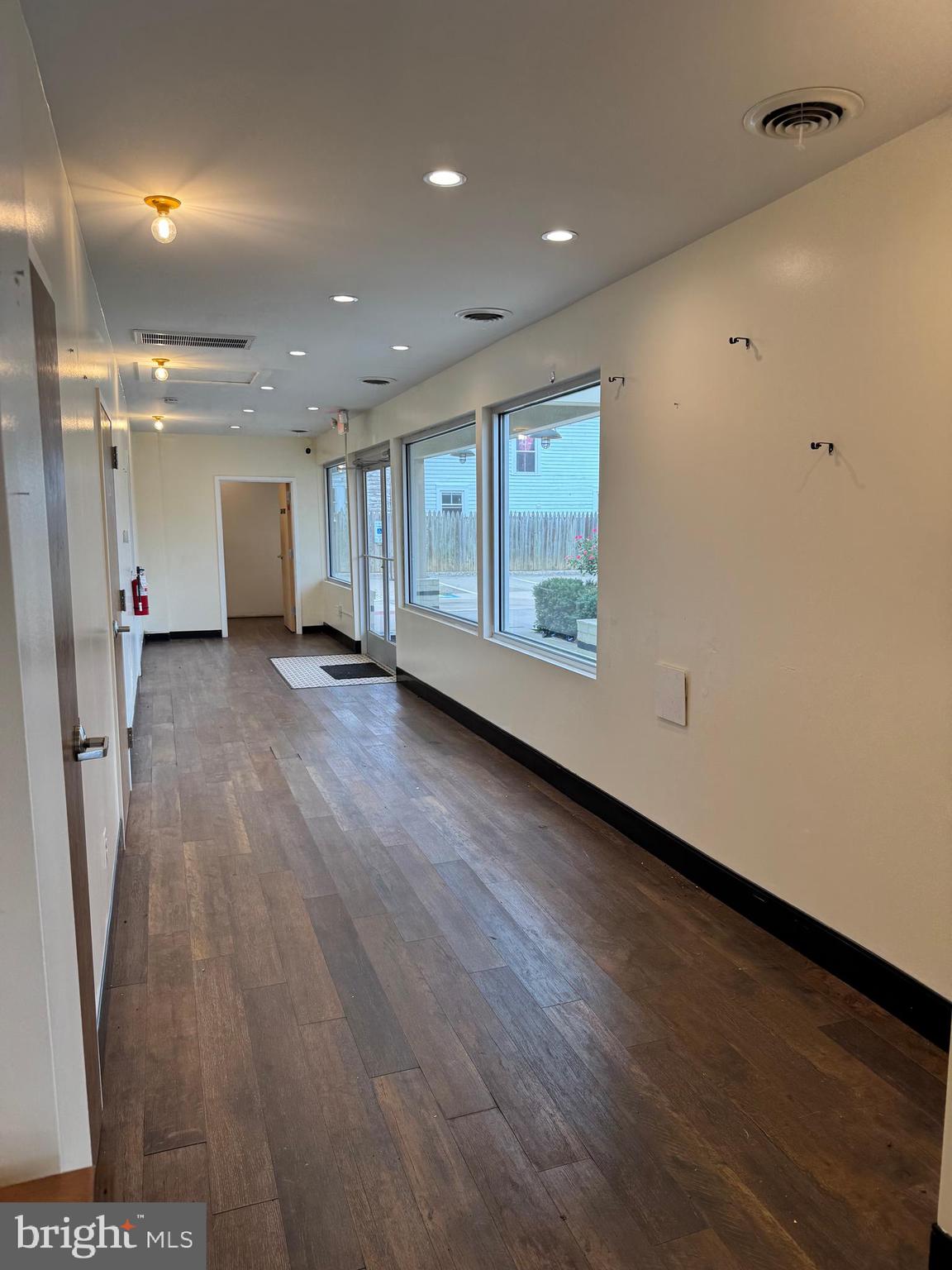 OLD TOWN FREDERICKSBURG - Commercial Sale