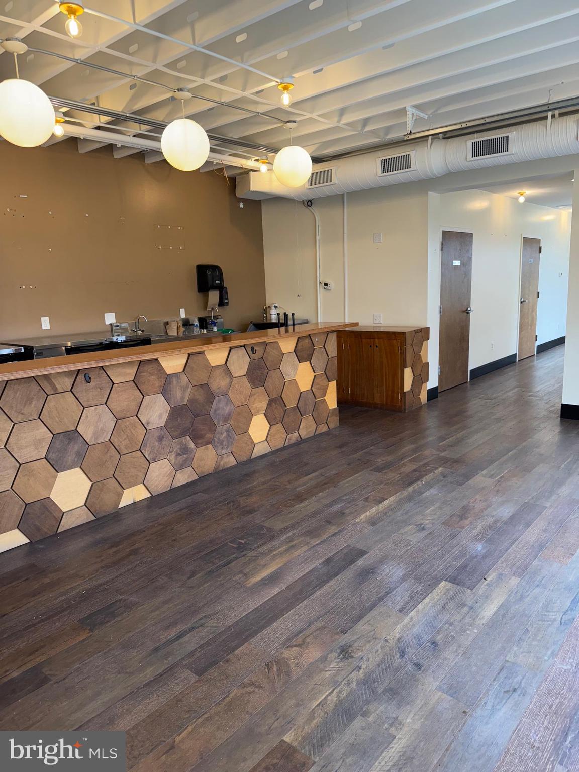 OLD TOWN FREDERICKSBURG - Commercial Sale