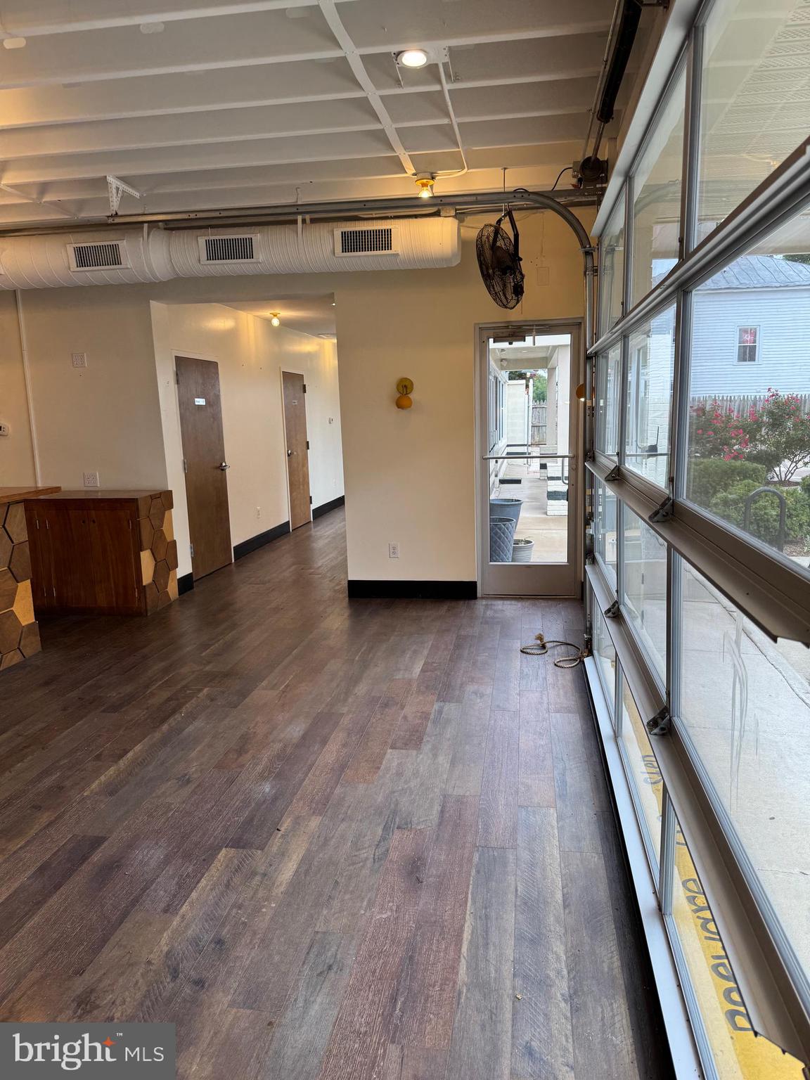 OLD TOWN FREDERICKSBURG - Commercial Sale