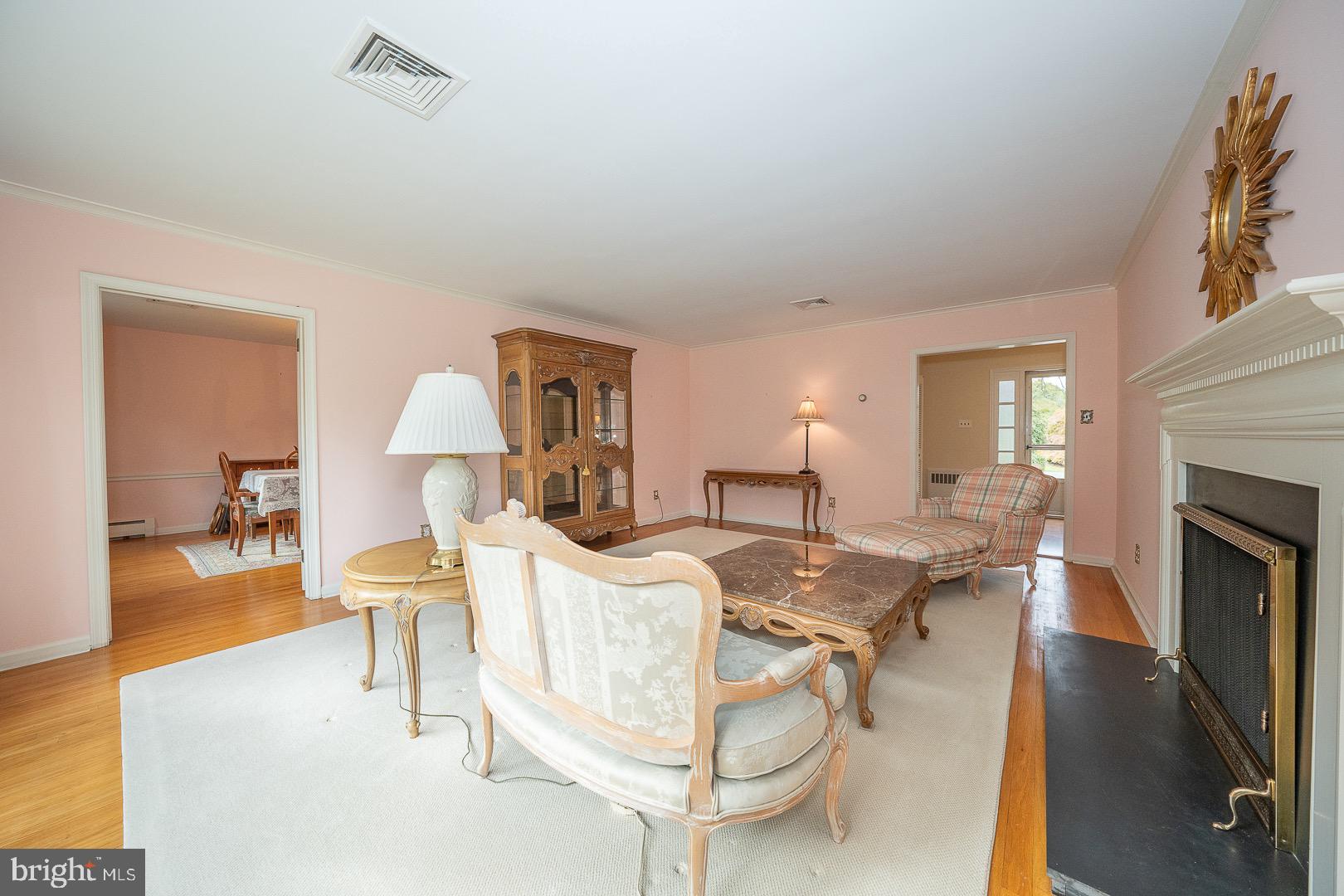 BUTTONWOOD FARMS - Residential