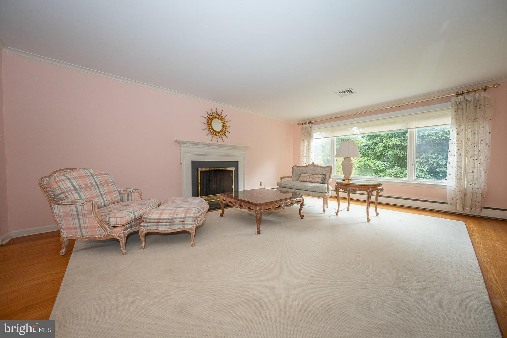 BUTTONWOOD FARMS - Residential