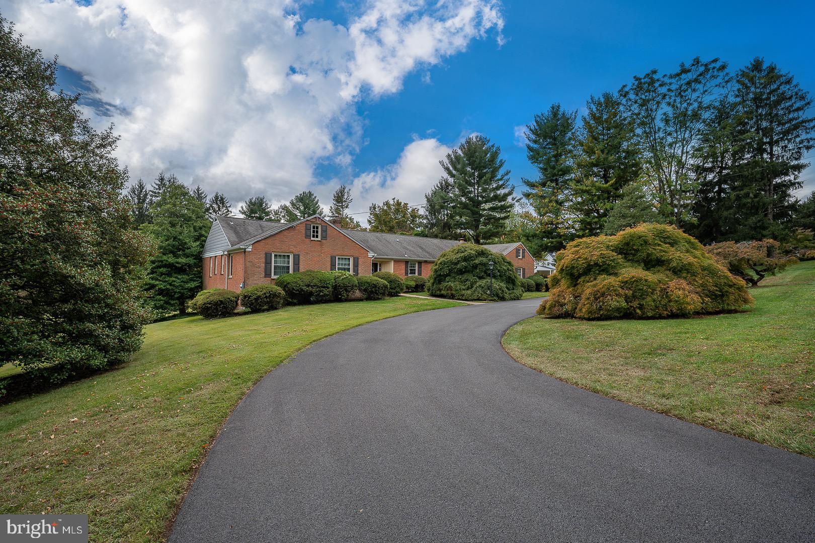 BUTTONWOOD FARMS - Residential