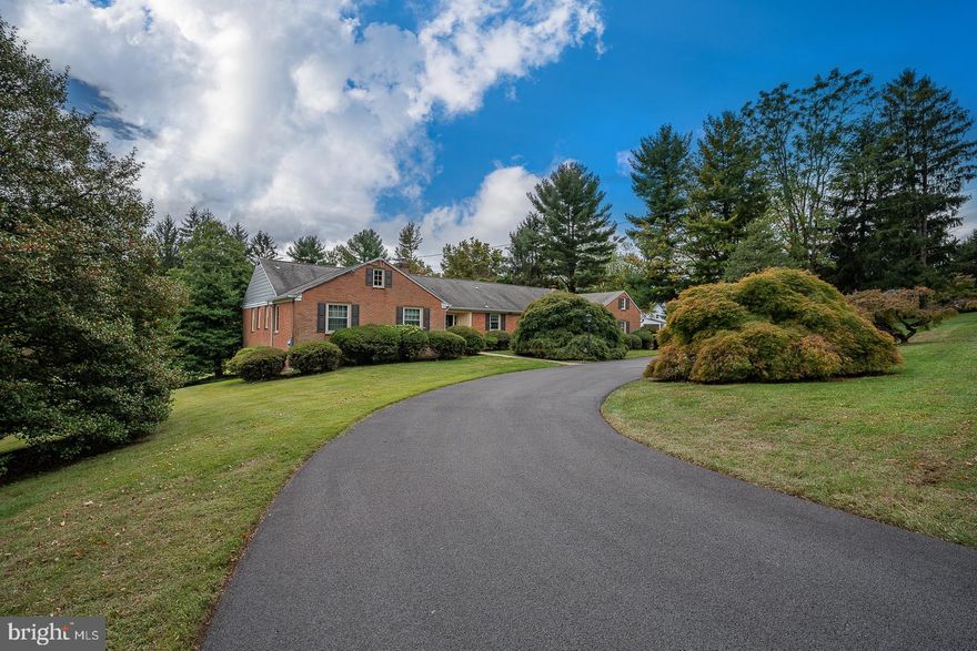 Introducing a Charming Ranch-Style Home Offering the Ultimate in One-Floor Living and Tranquil Privacy!
Nestled on a picturesque private lot, this ranch house invites you to experience a lifestyle of serenity and convenience. Boasting a convenient floor plan and single-level living, this residence offers the perfect blend of comfort and privacy. The house has been well maintained by its current owner, evidenced by replacement windows, newer HVAC, a new driveway, and roof still well within its life span. Large windows throughout the main living areas allow an abundance of natural light to fill the space, enhancing its overall charm. The heart of this home is its kitchen, featuring modern appliances and ample counter and storage space. The adjacent dining area and living room offer spacious rooms filled with natural light from expansive windows overlooking the private backyard. A large, high-ceilinged family room with wood burning fireplace is conveniently located adjacent to the kitchen. In addition to the communal areas, the house offers four spacious bedrooms, including a primary suite with en-suite bathroom. Each room provides a peaceful retreat with ample closet space. The spacious hall bathroom was recently remodeled. There is a very large, full walk-out basement with high ceilings. The attached two car garage and expansive newly paved driveway provide plenty of parking. One of the standout features of this property is the remarkable private lot. The flat backyard is a private sanctuary, ideal for enjoying the outdoors, whether you're hosting a barbecue or relaxing on the patio. The yard is framed by mature trees, offering both shade and privacy, making it the perfect spot for outdoor activities. Buttonwood Farms is in the Tredyffrin/Easttown School District (Beaumont Elementary). Close to everything the Main Line has to offer, including wonderful dining, shopping, and bordering the stunning horse and estate country of Radnor Hunt. Don't miss the opportunity to make this charming ranch-style property your own and experience the comfort and seclusion it offers.