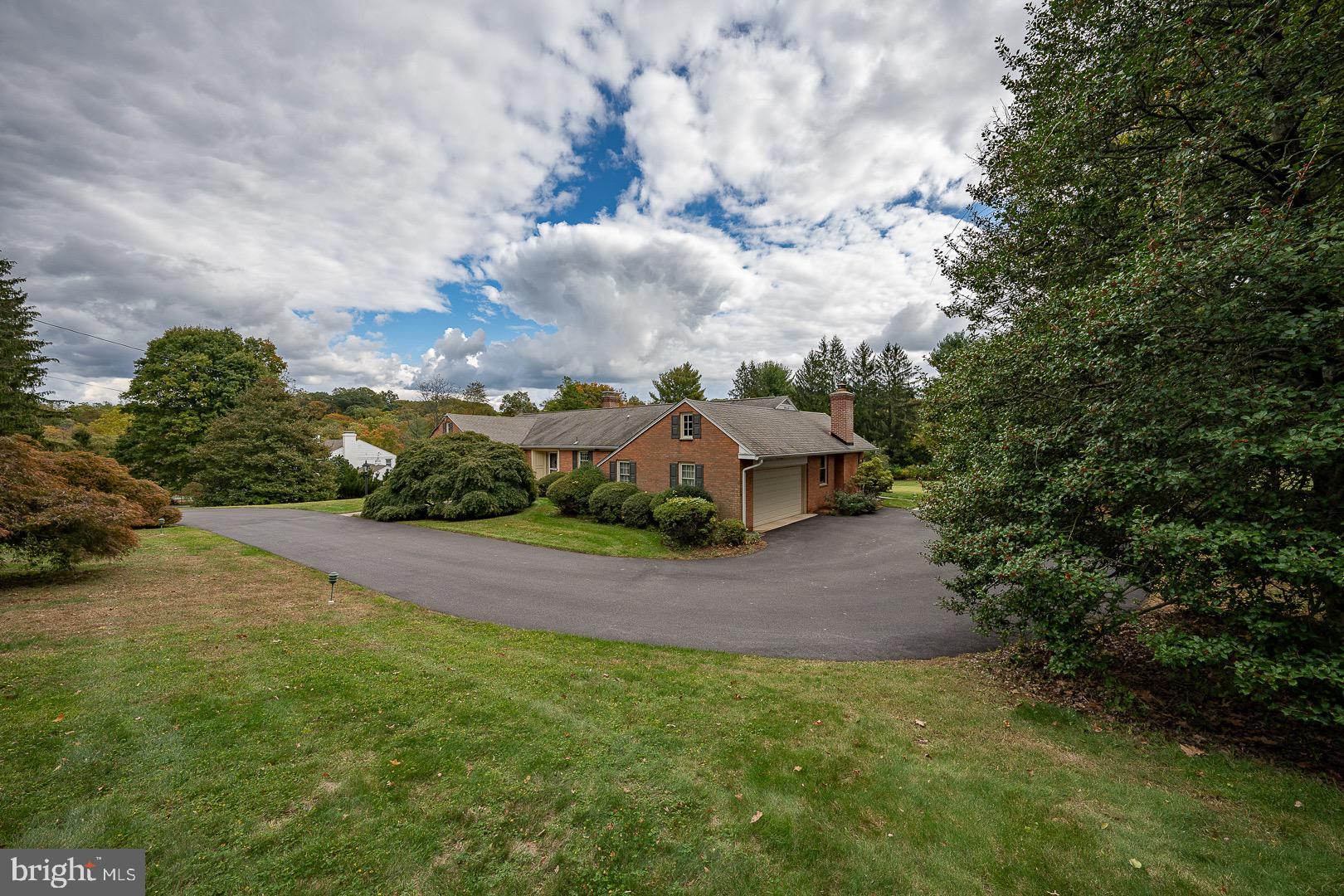 BUTTONWOOD FARMS - Residential