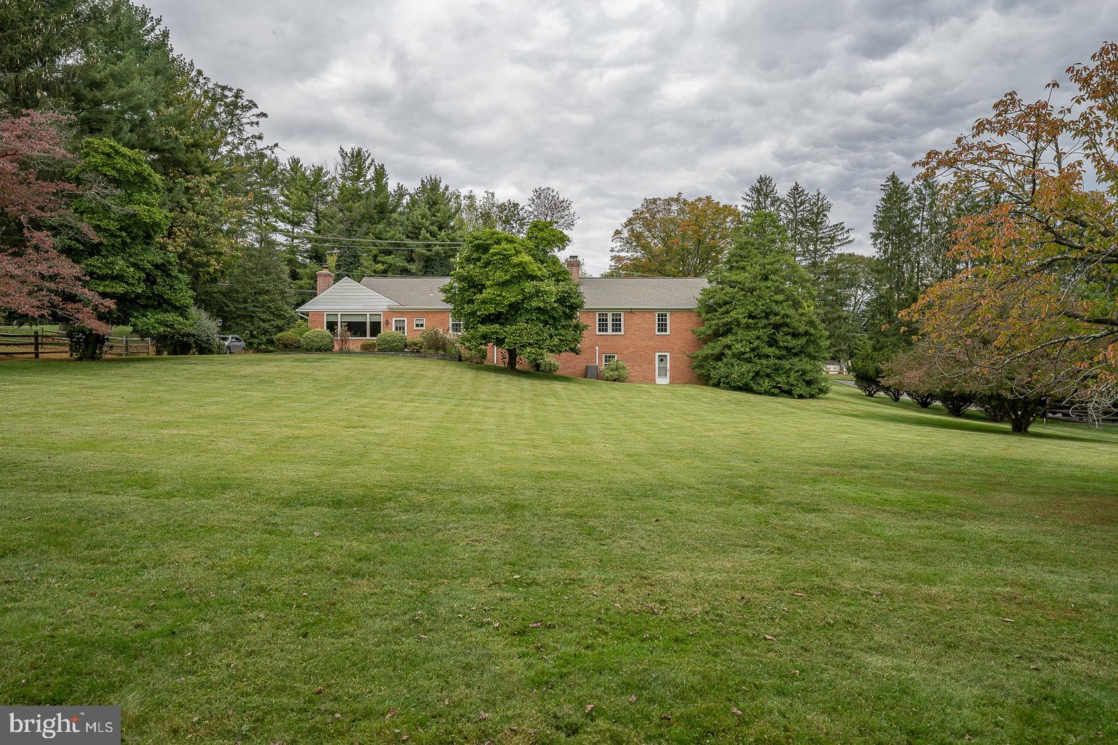 BUTTONWOOD FARMS - Residential