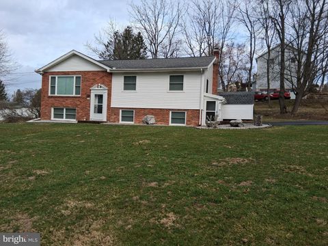 Homes For Sale - 181 Mount Nittany Road<br/> Centre County, LEMONT, PA 16851