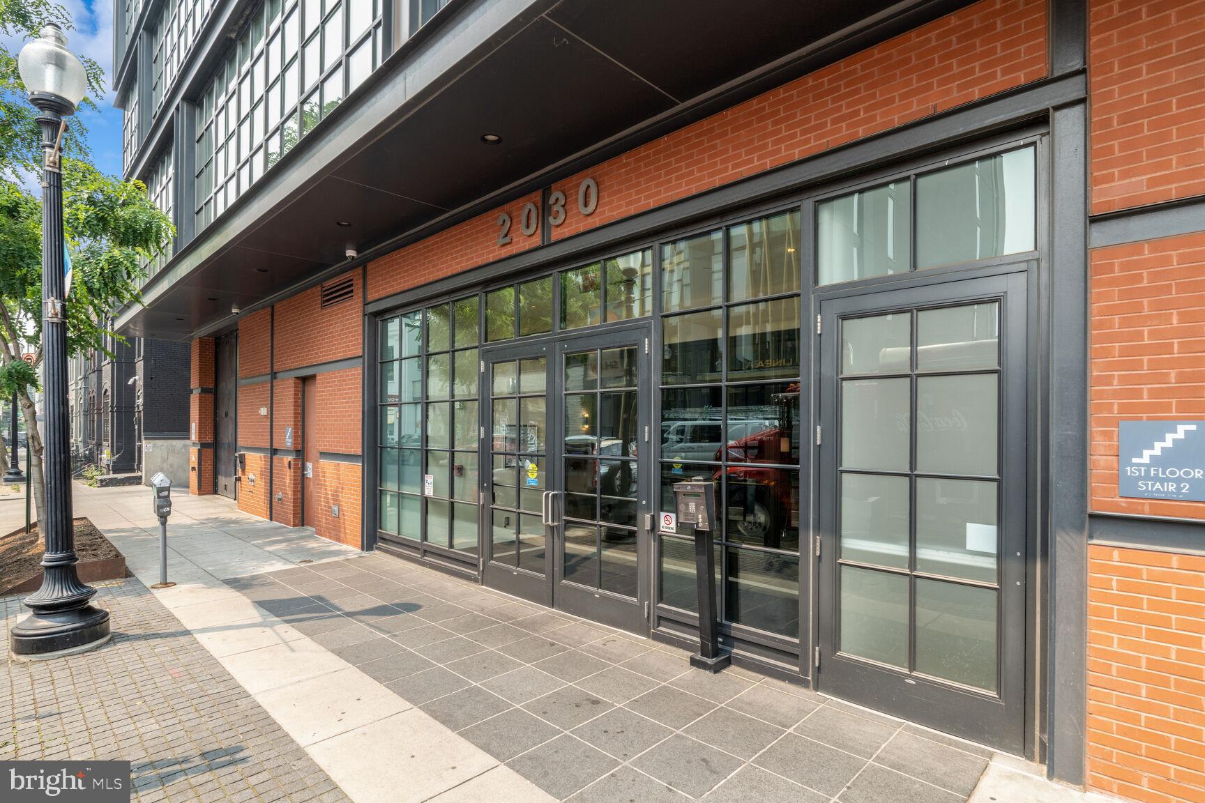 2030 8TH STREET NW PH-5