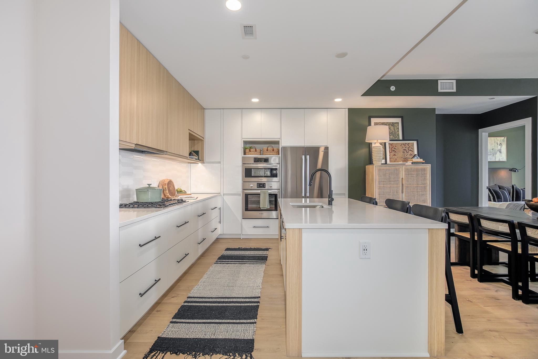 255 W. FALLS STATION BOULEVARD 610