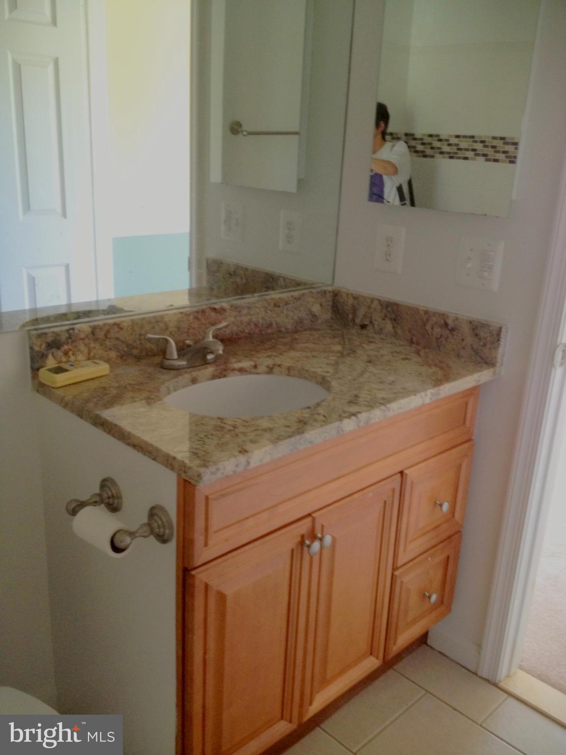 5159 RACE POINTE PLACE