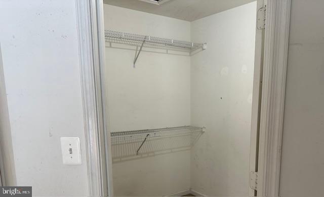 MERIDALE MEADOWS - Residential