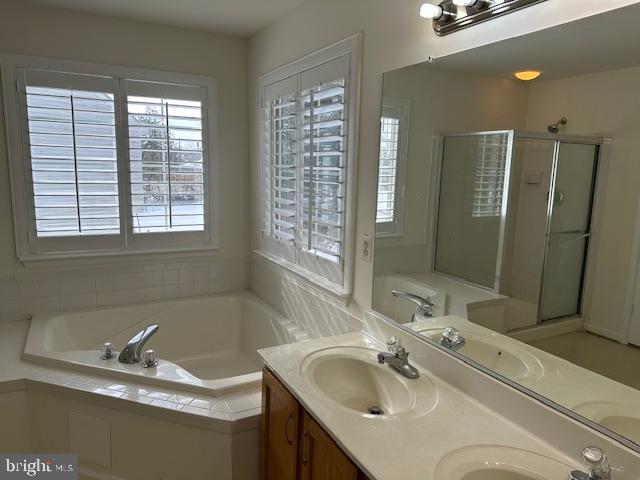 MERIDALE MEADOWS - Residential