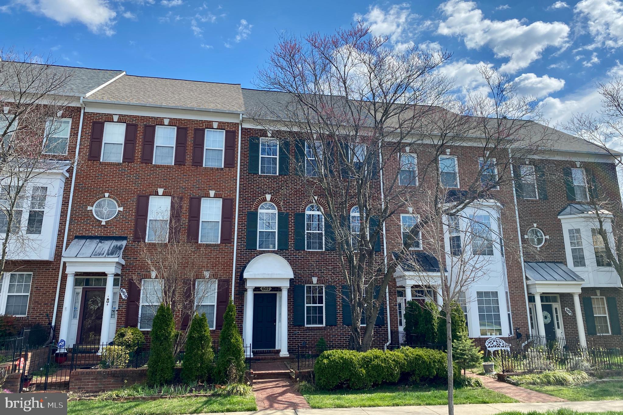 KING FARM - Residential Lease