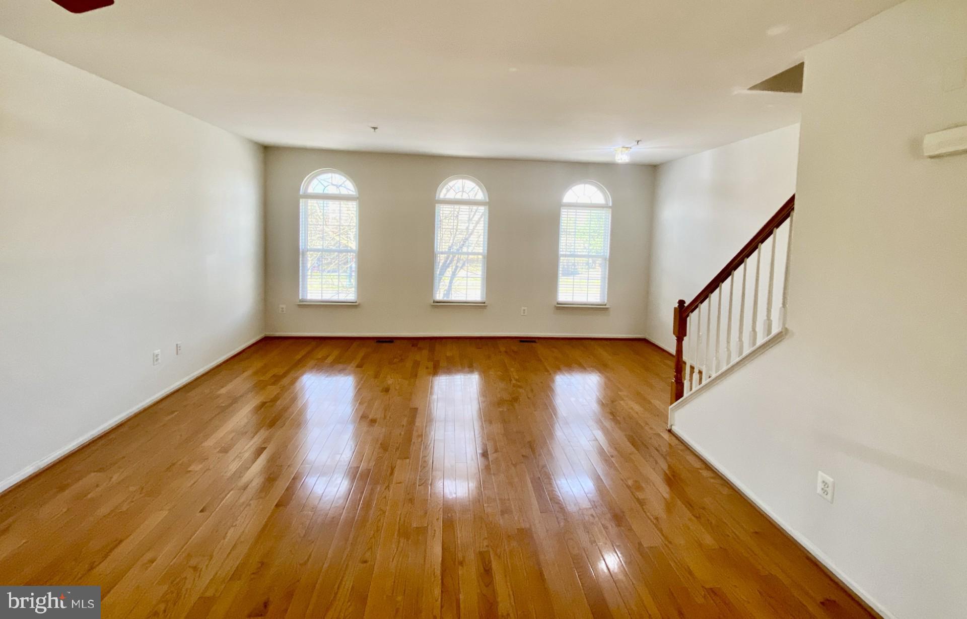 KING FARM - Residential Lease