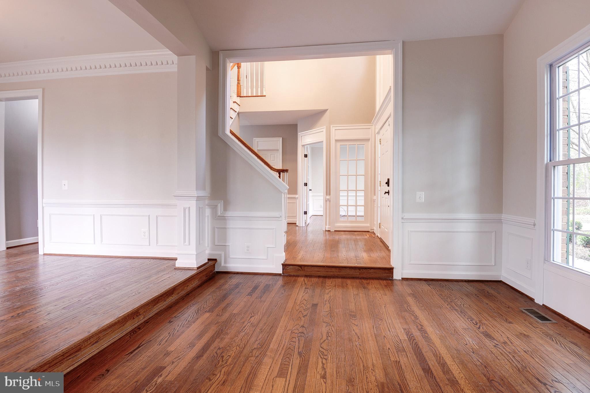 CHAMPION LAKE - Residential