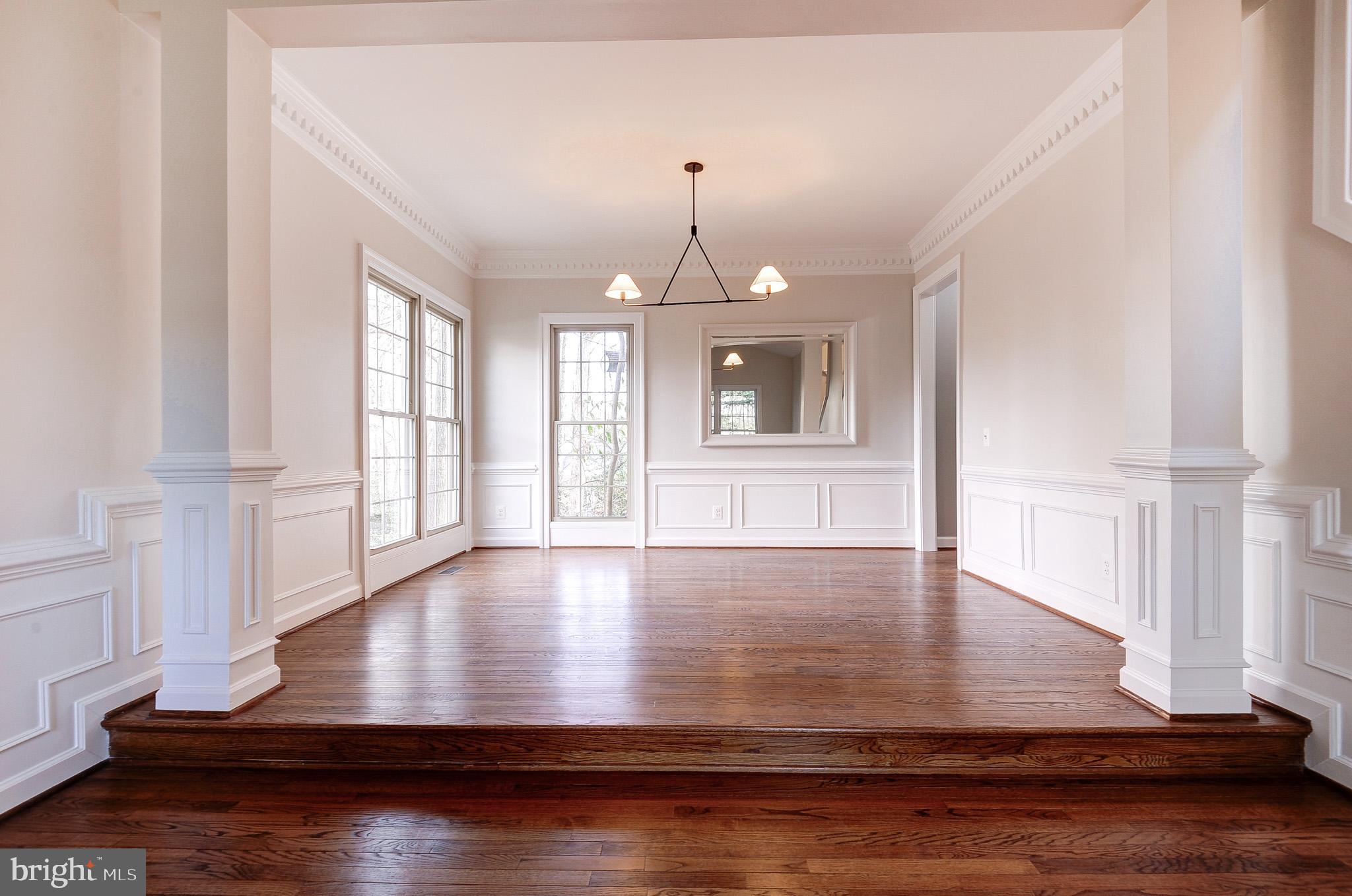 CHAMPION LAKE - Residential