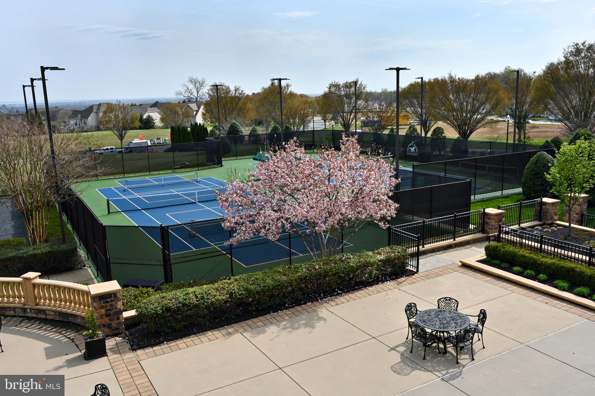 BULLE ROCK - Residential