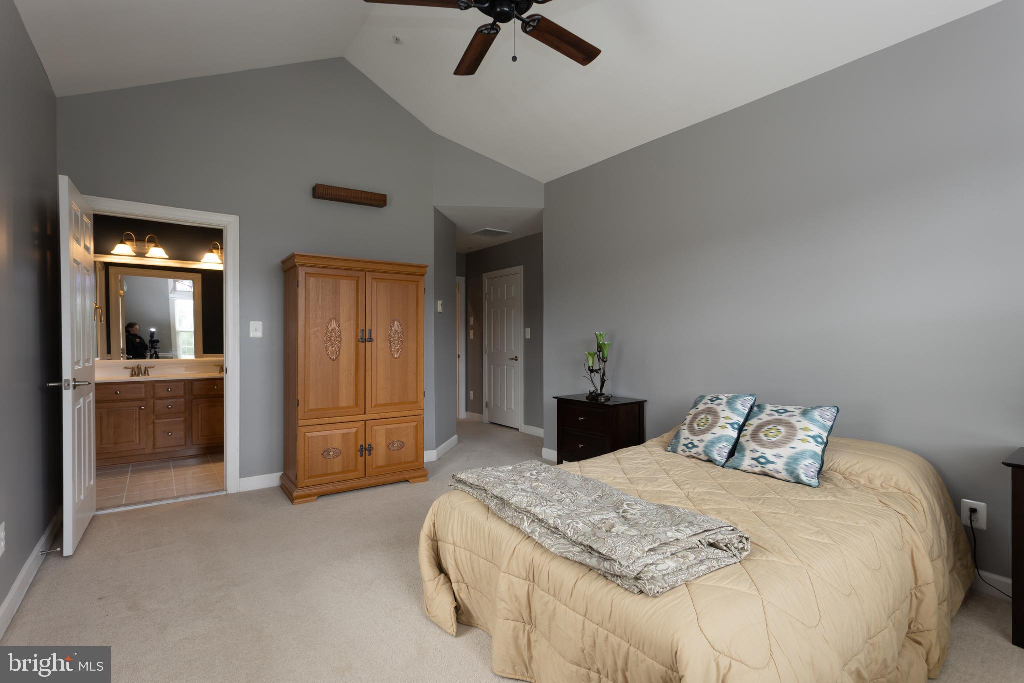 BULLE ROCK - Residential