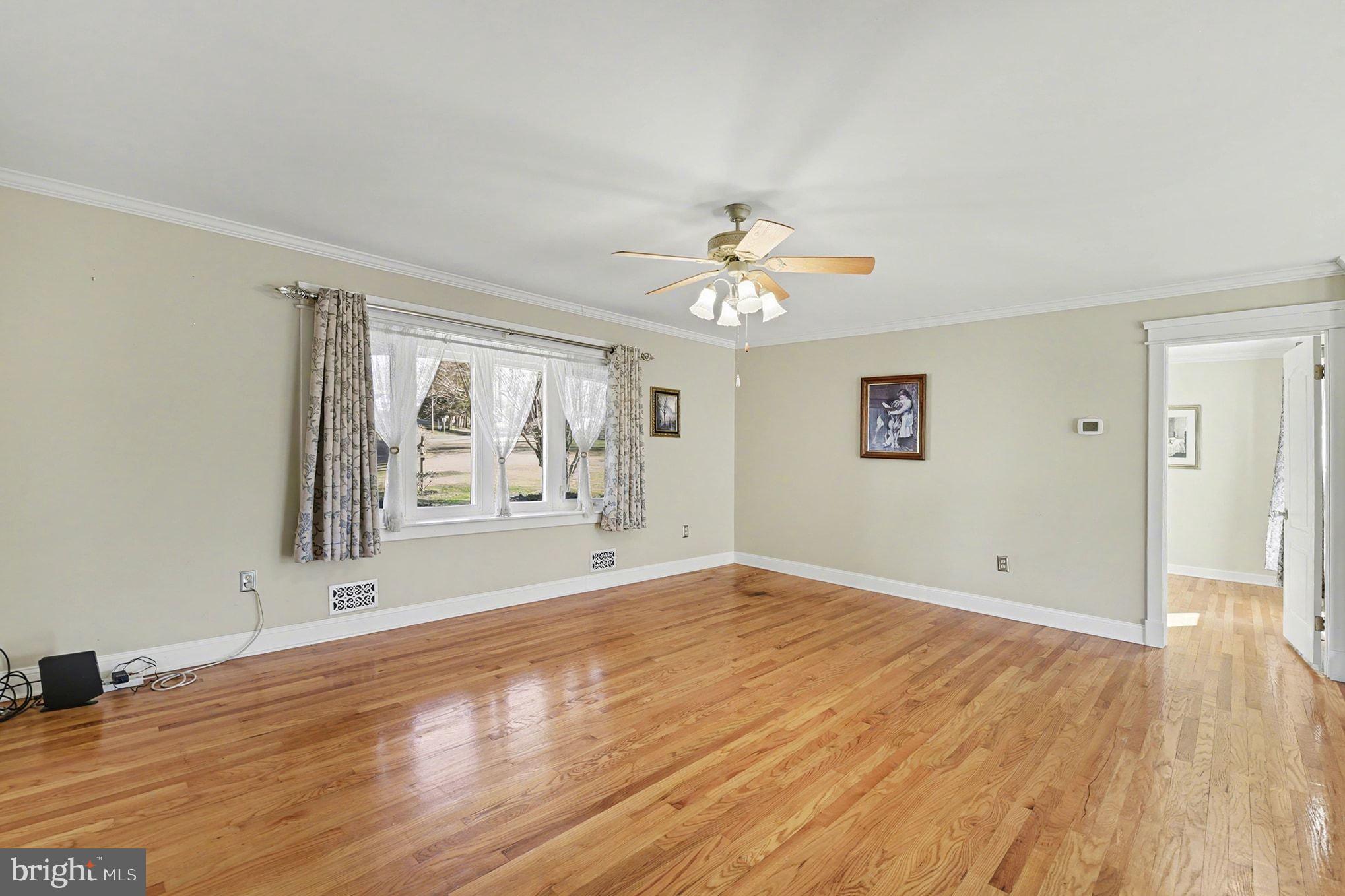 ADAMS HEIGHTS - Residential