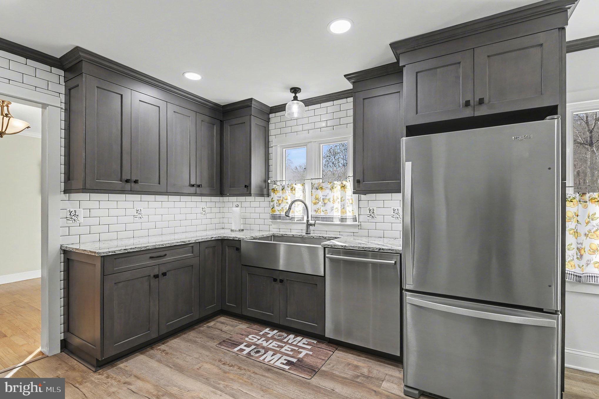 ADAMS HEIGHTS - Residential