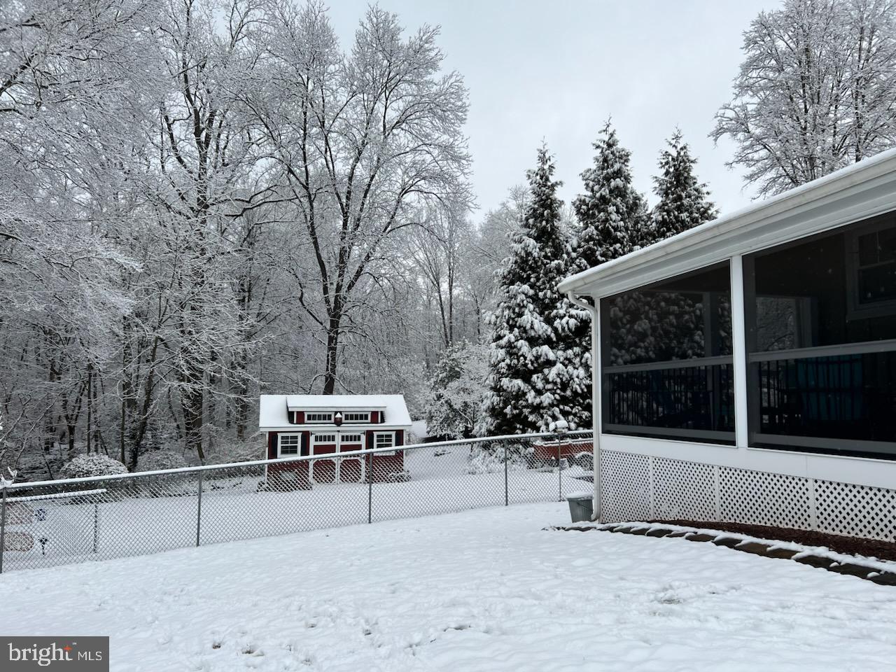 ADAMS HEIGHTS - Residential