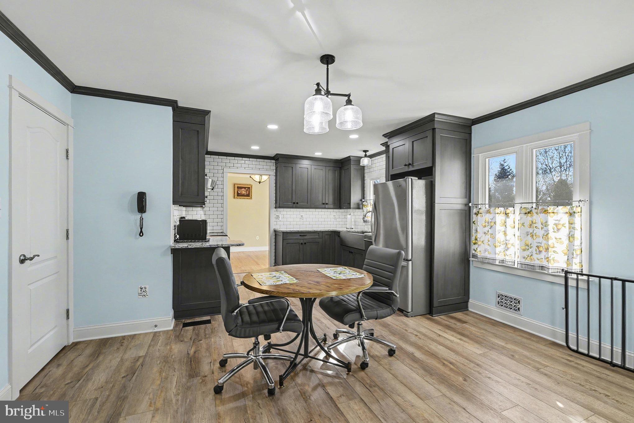 ADAMS HEIGHTS - Residential