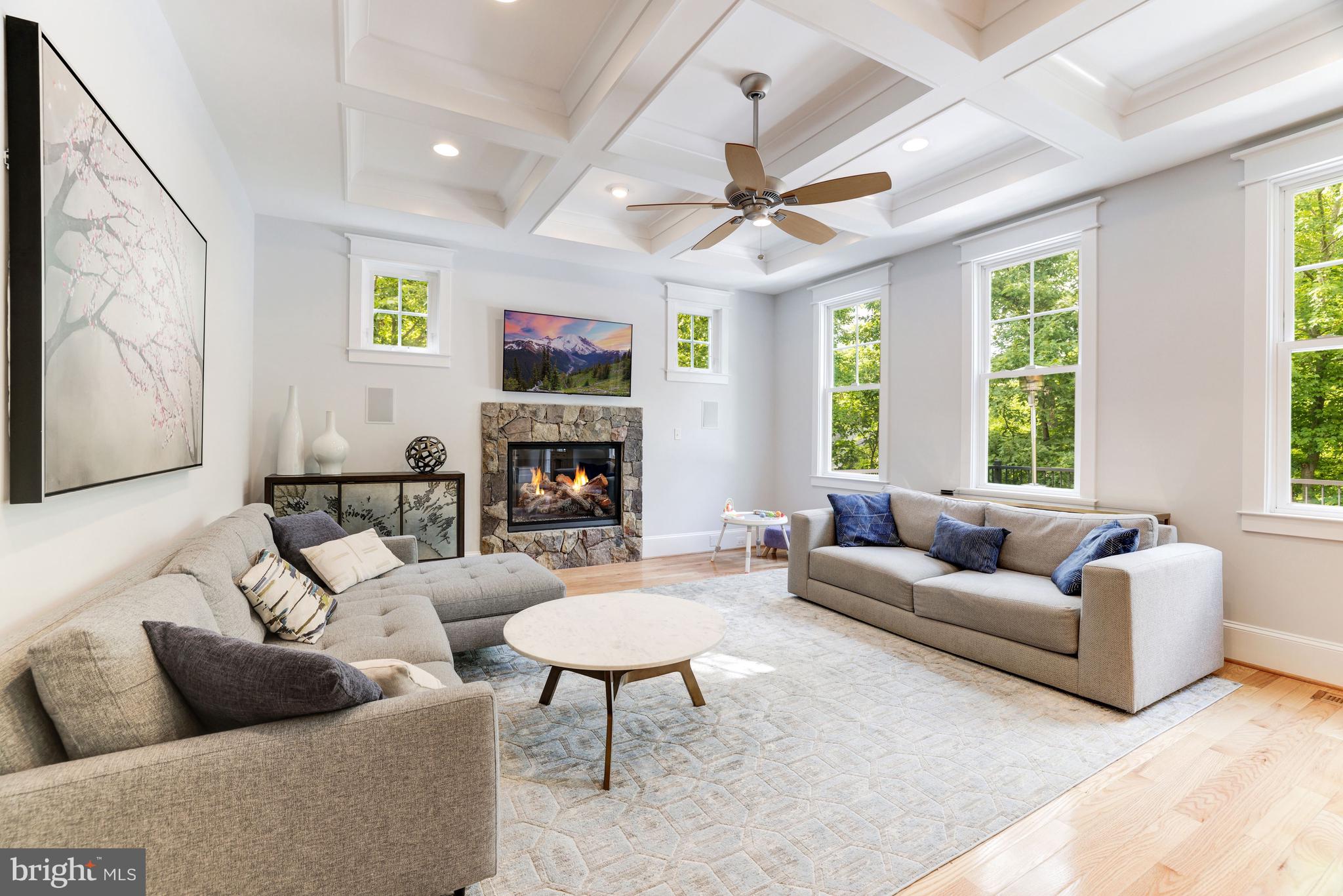 FRANKLIN PARK - Residential