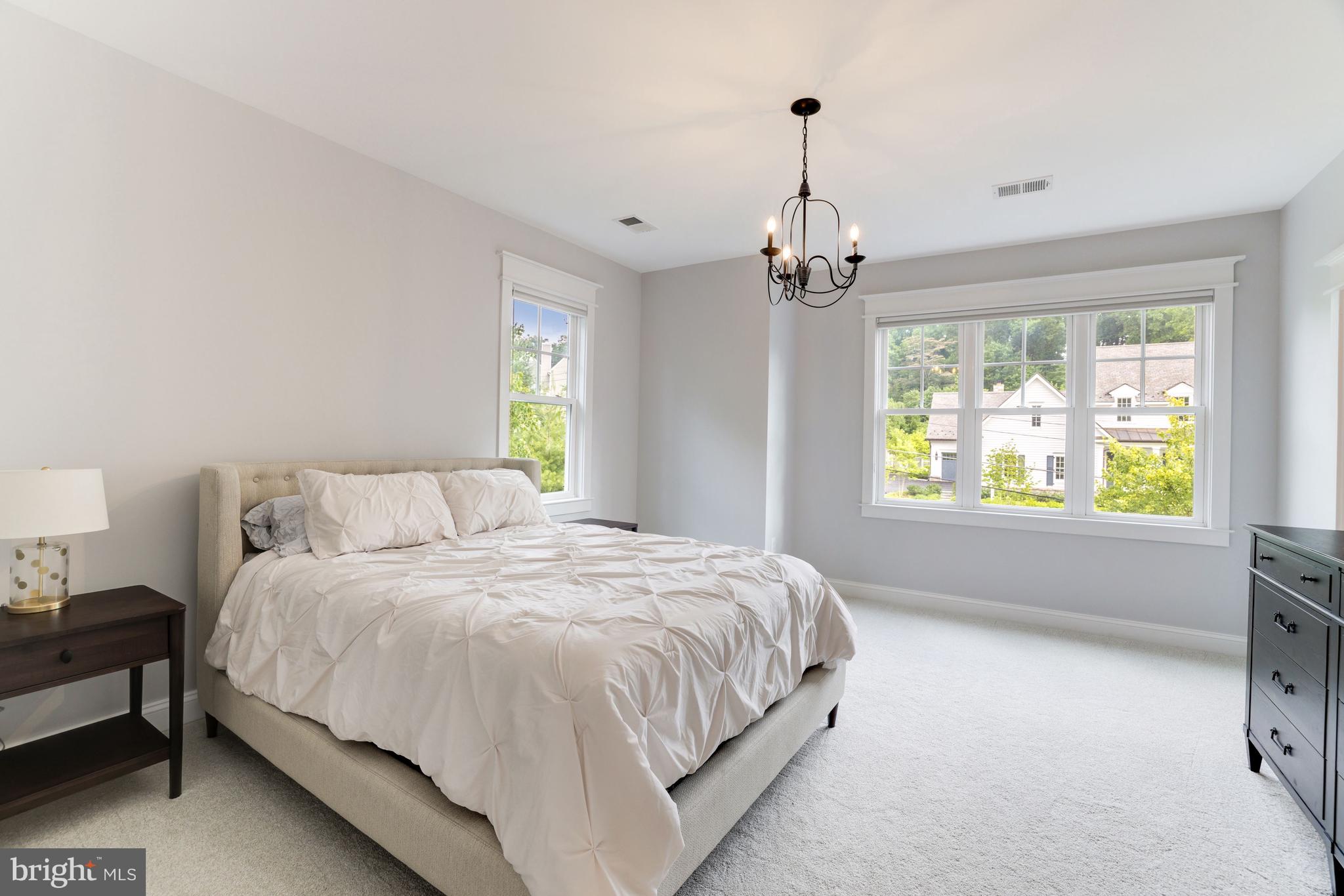 FRANKLIN PARK - Residential