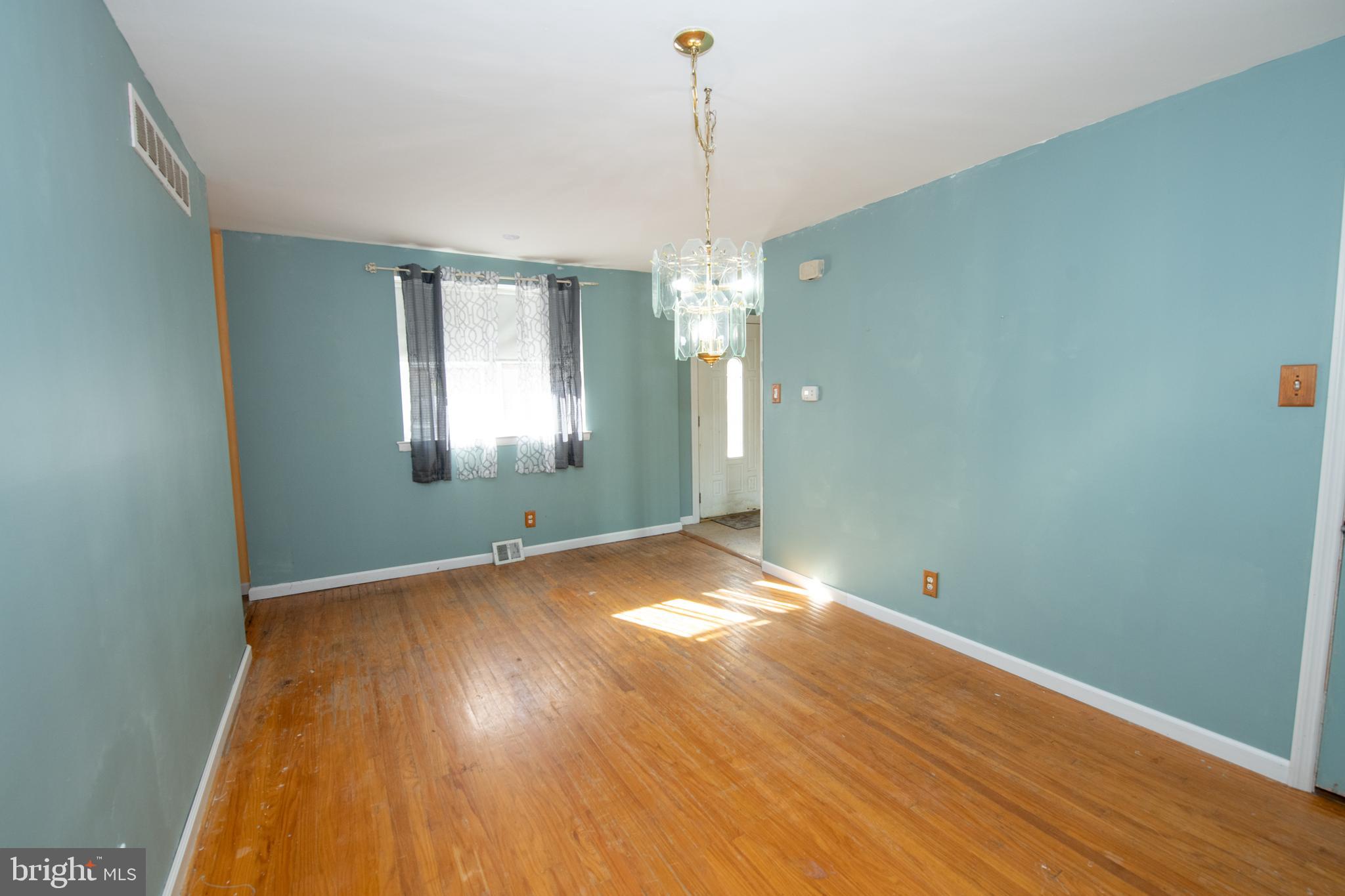 PINE VALLEY - Residential