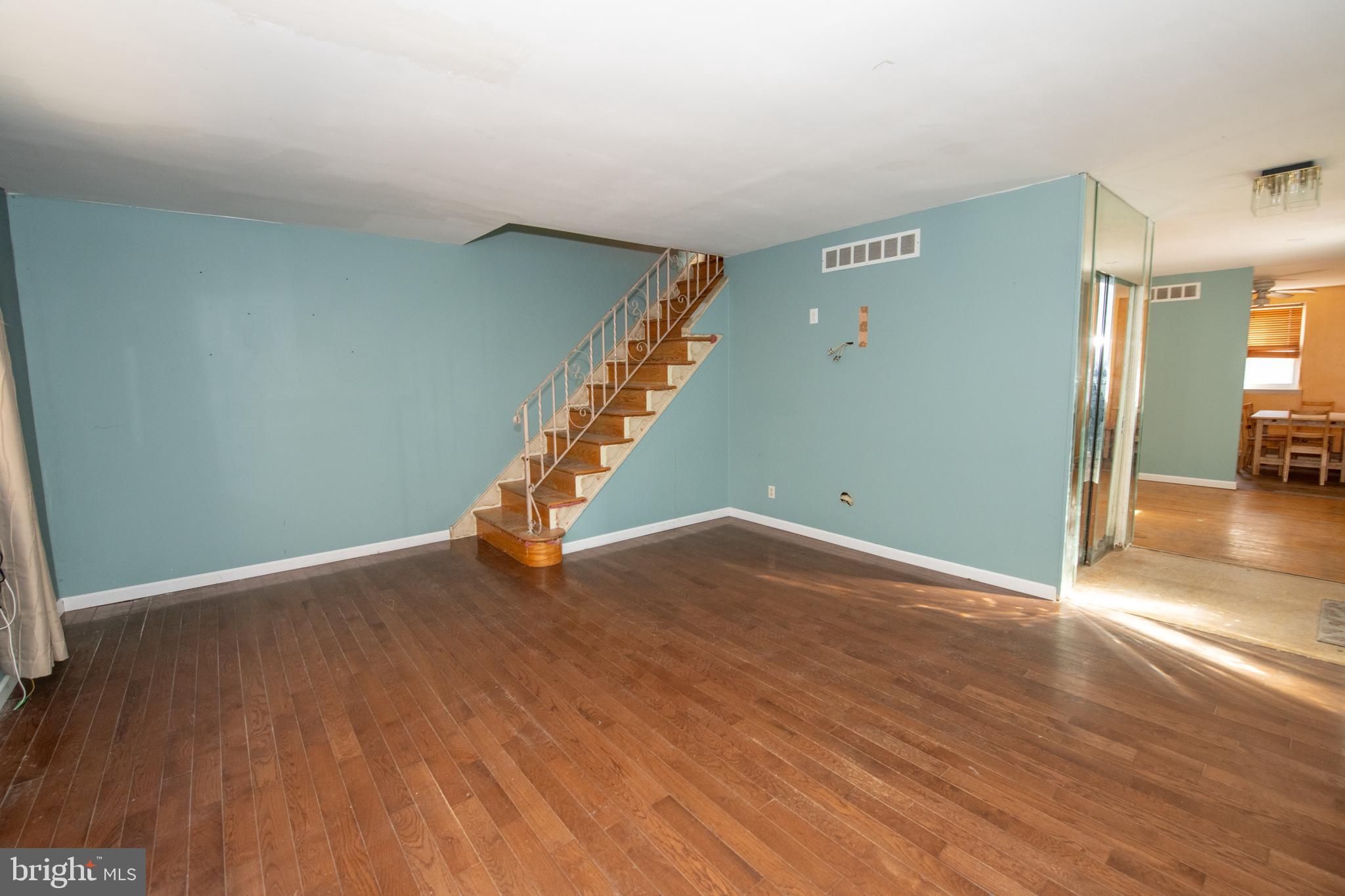 PINE VALLEY - Residential