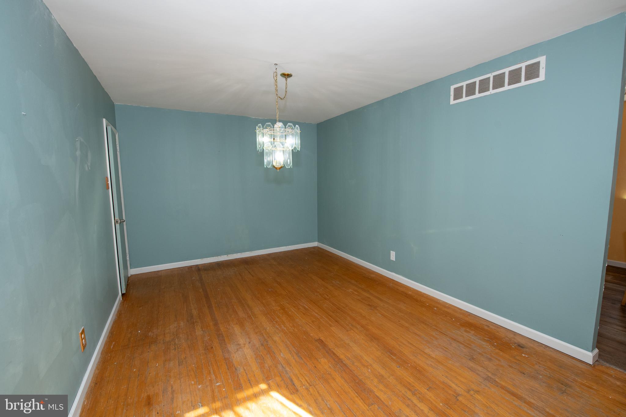 PINE VALLEY - Residential