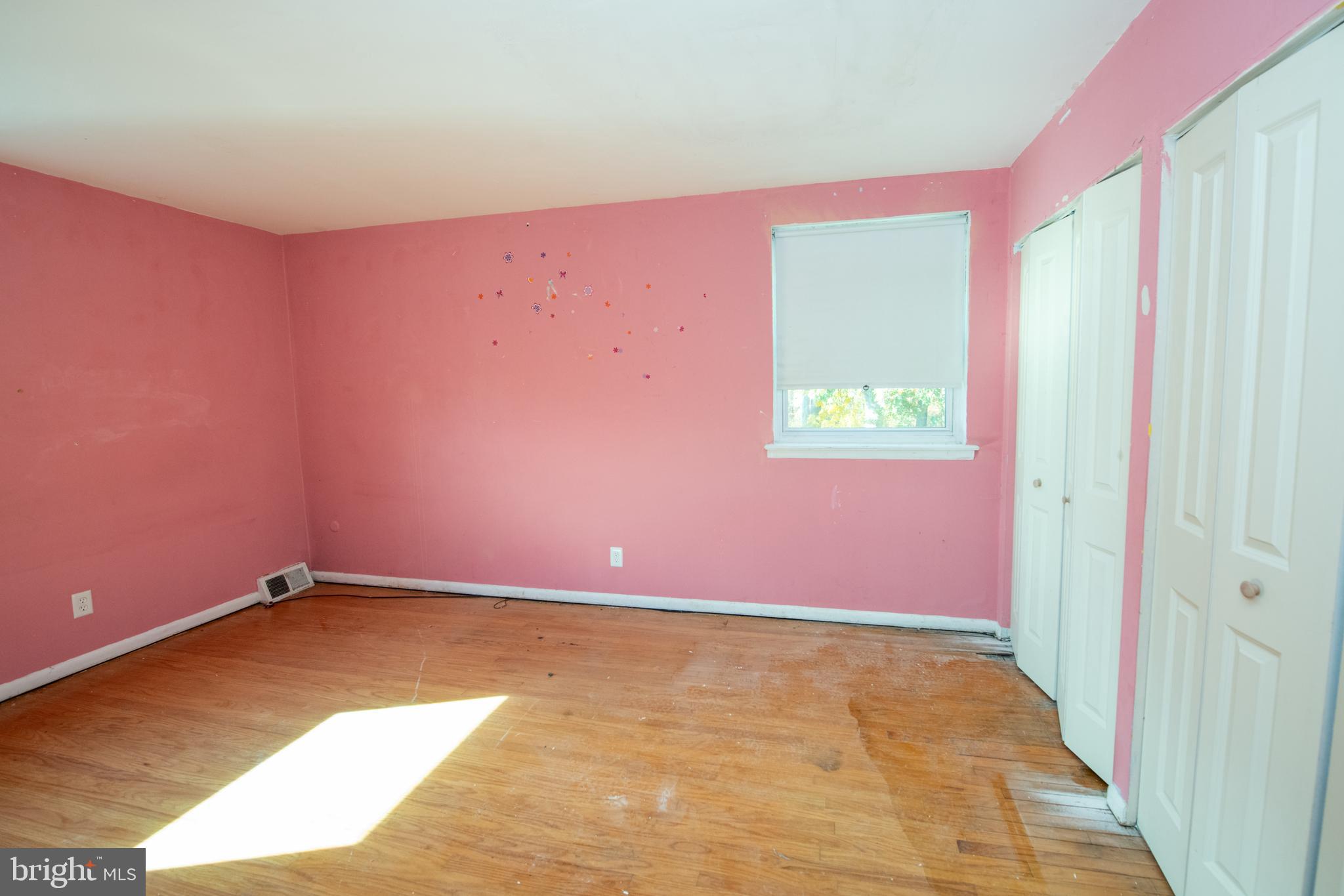 PINE VALLEY - Residential