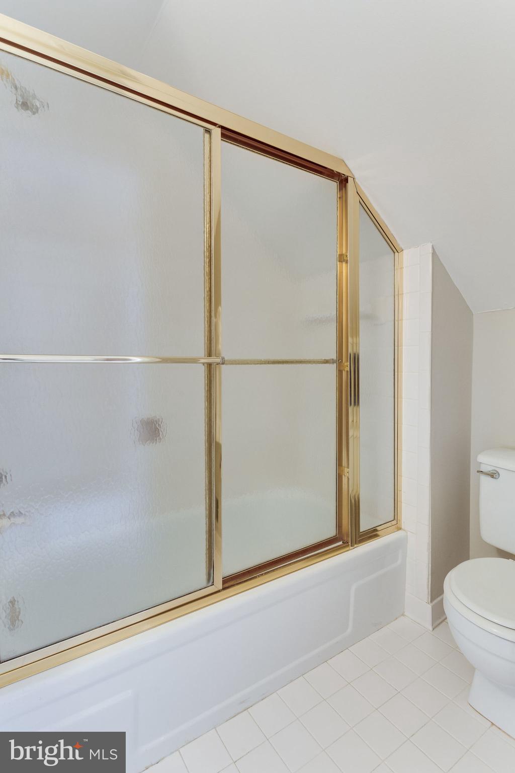 WASHINGTON SQUARE - Residential