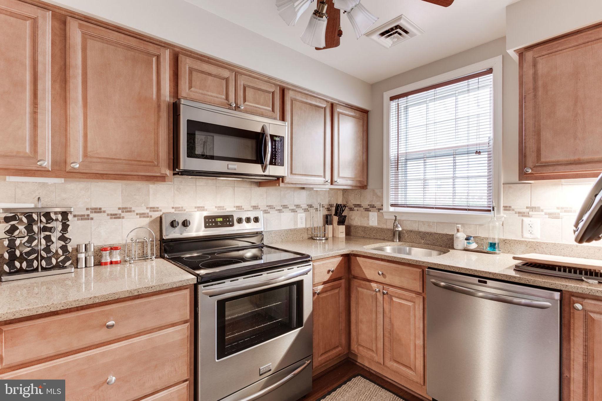 WASHINGTON SQUARE - Residential