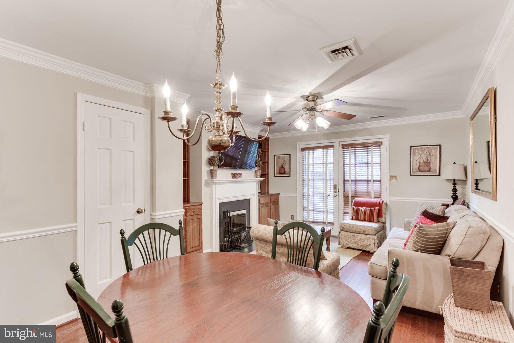 WASHINGTON SQUARE - Residential