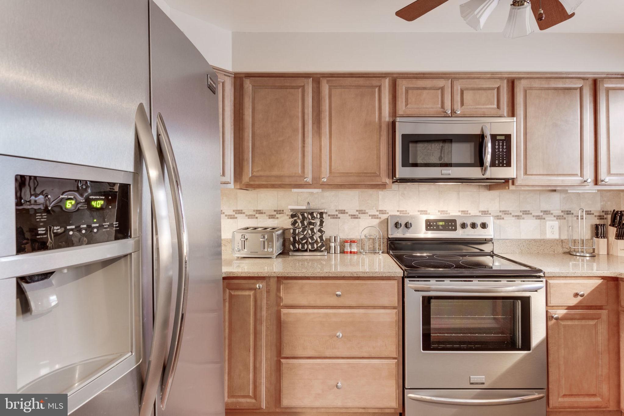 WASHINGTON SQUARE - Residential