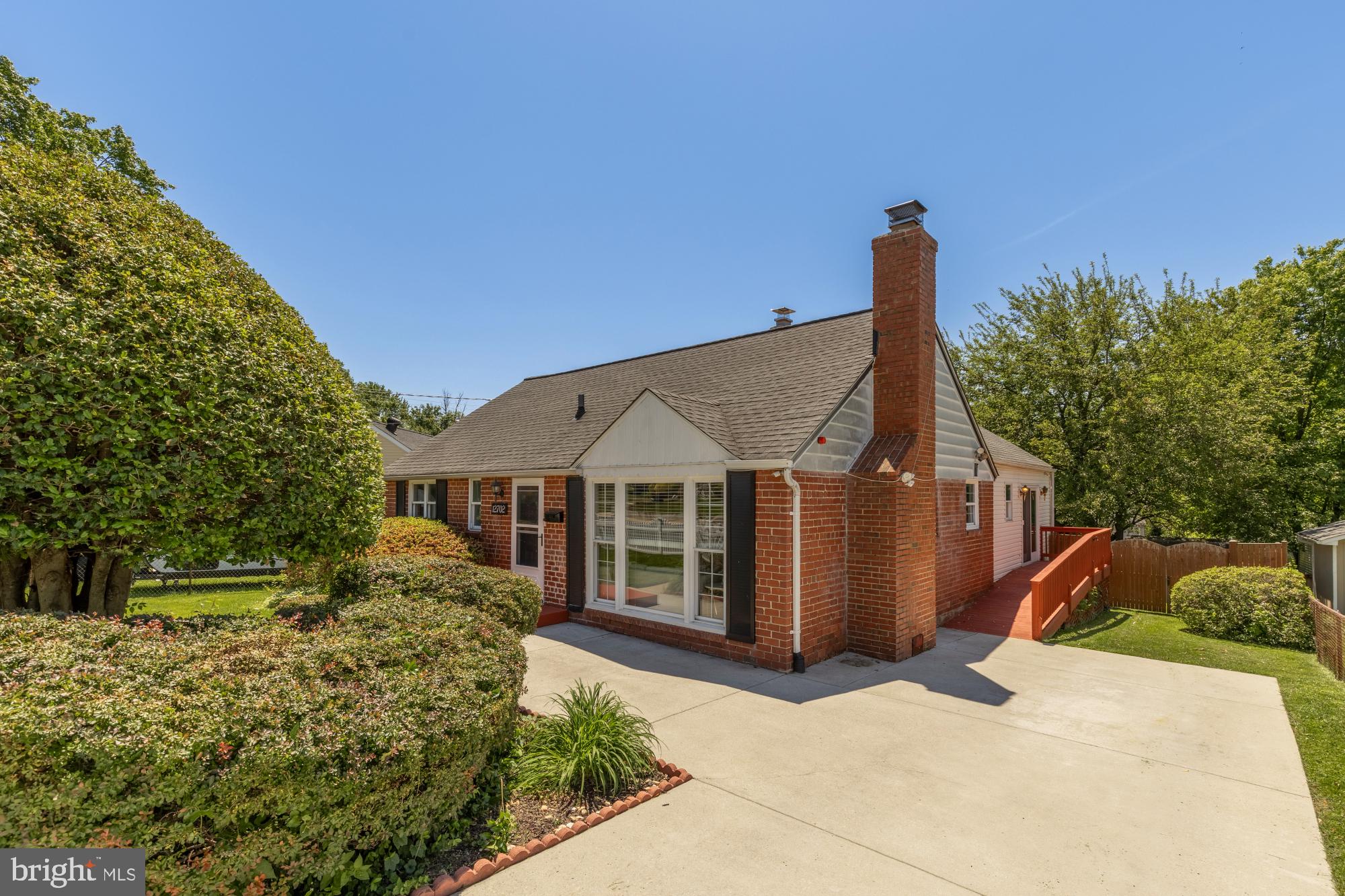 GLENMONT HILLS - Residential