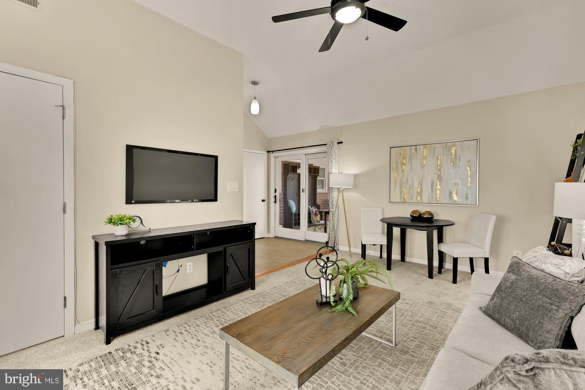 GLENMONT HILLS - Residential