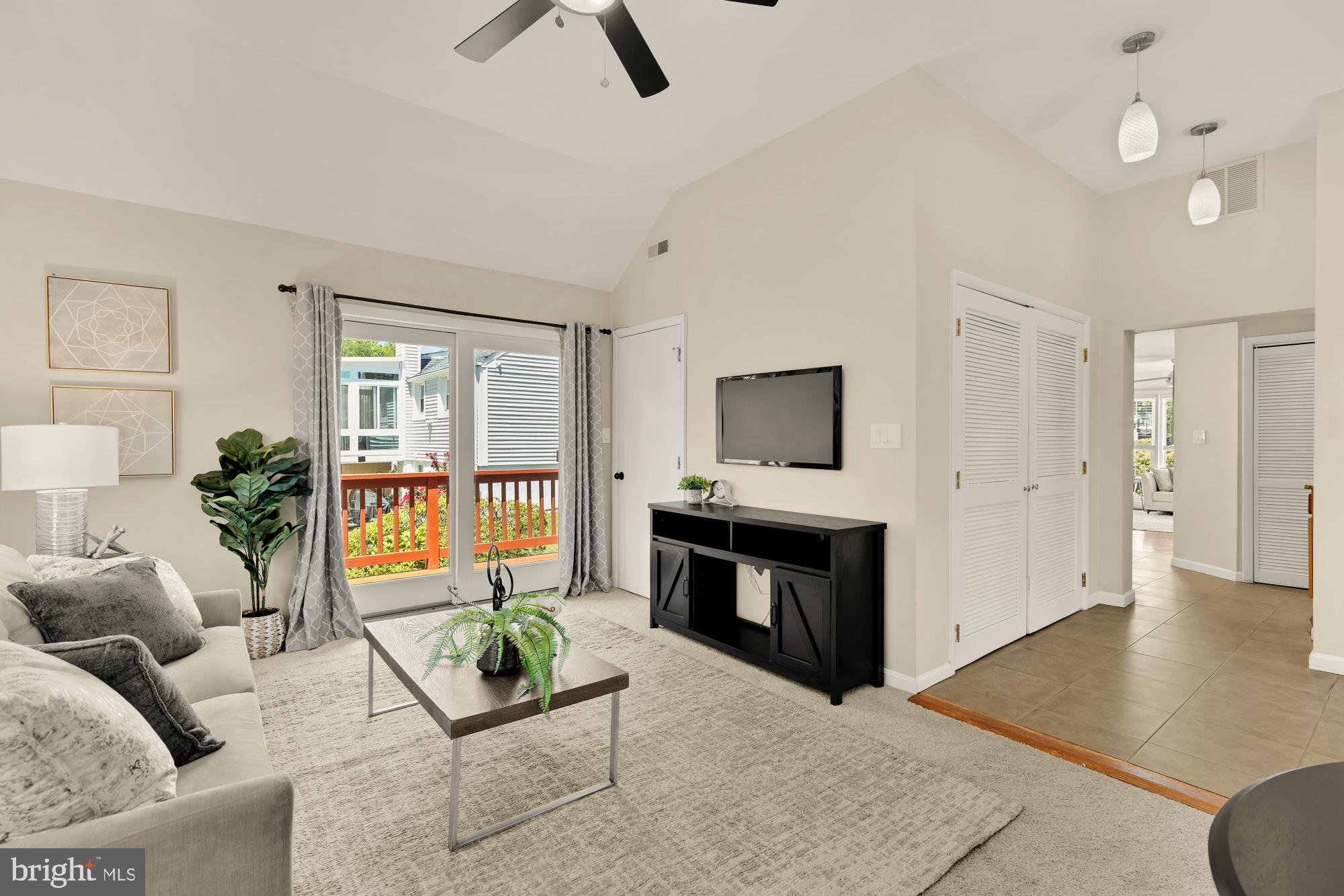 GLENMONT HILLS - Residential