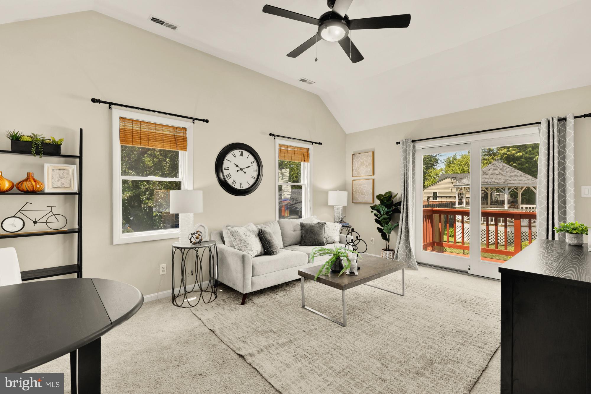 GLENMONT HILLS - Residential