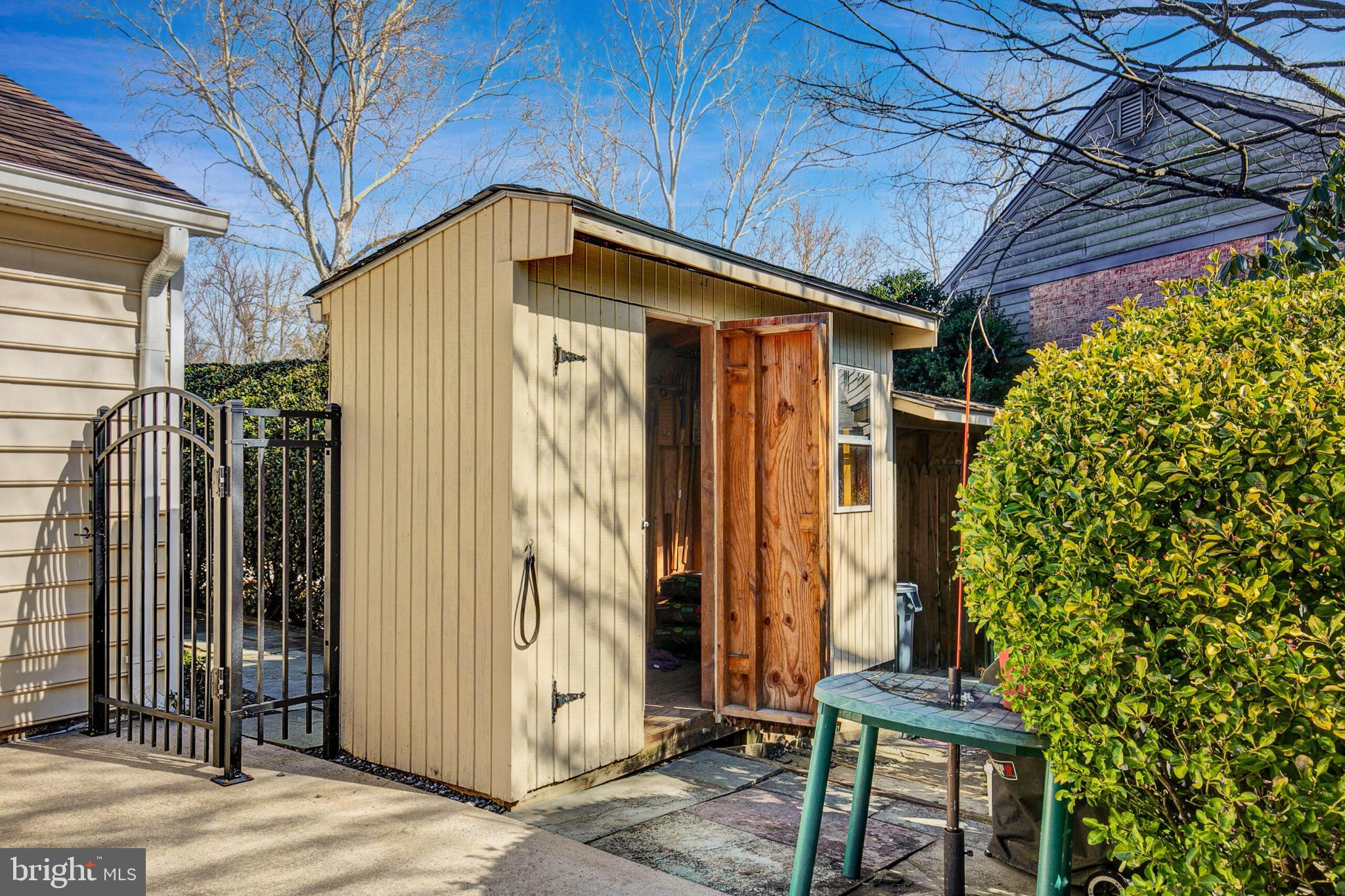 FLOWER VALLEY - Residential