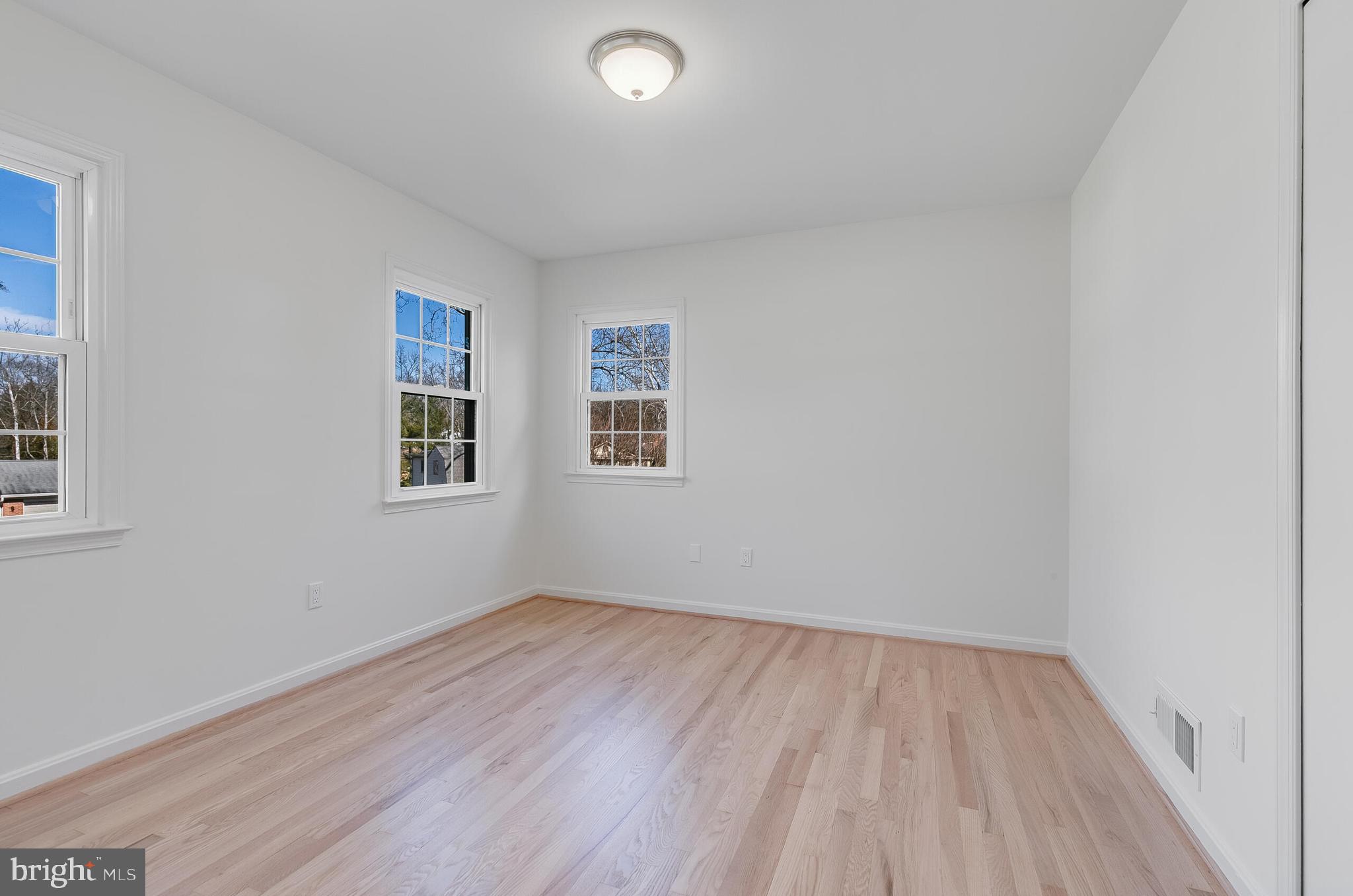 FLOWER VALLEY - Residential