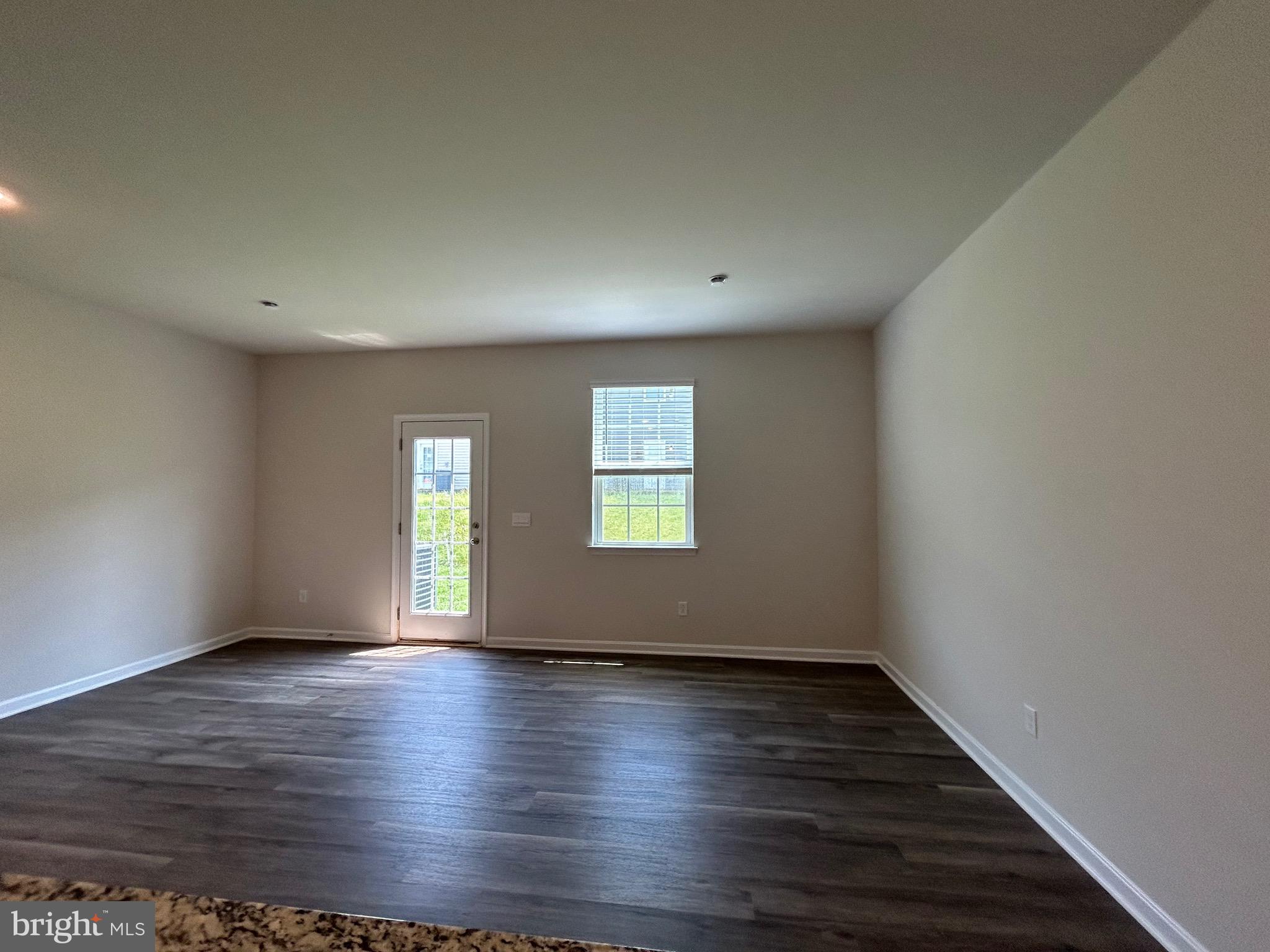 LURAY LANDING - Residential Lease