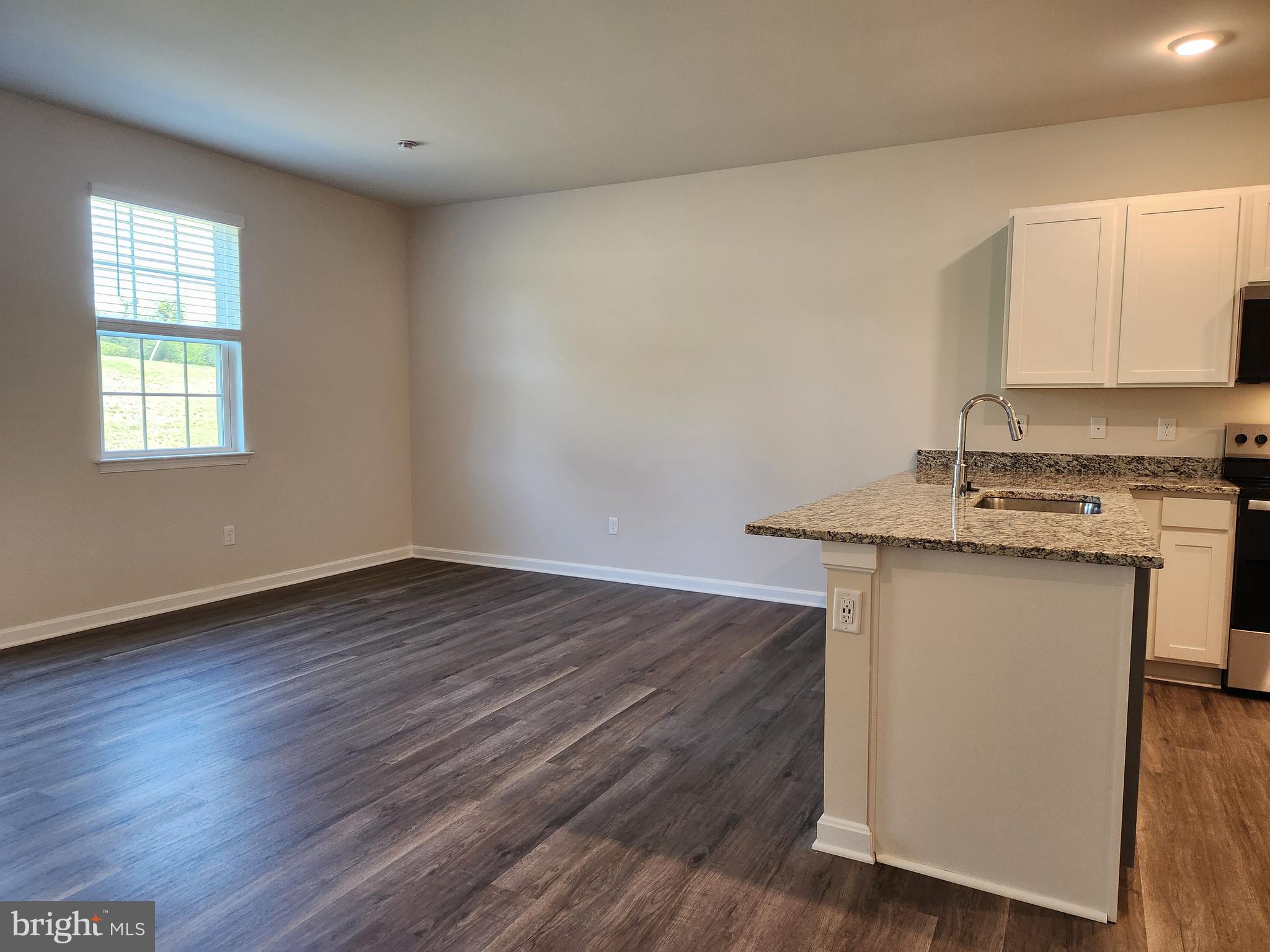 LURAY LANDING - Residential Lease