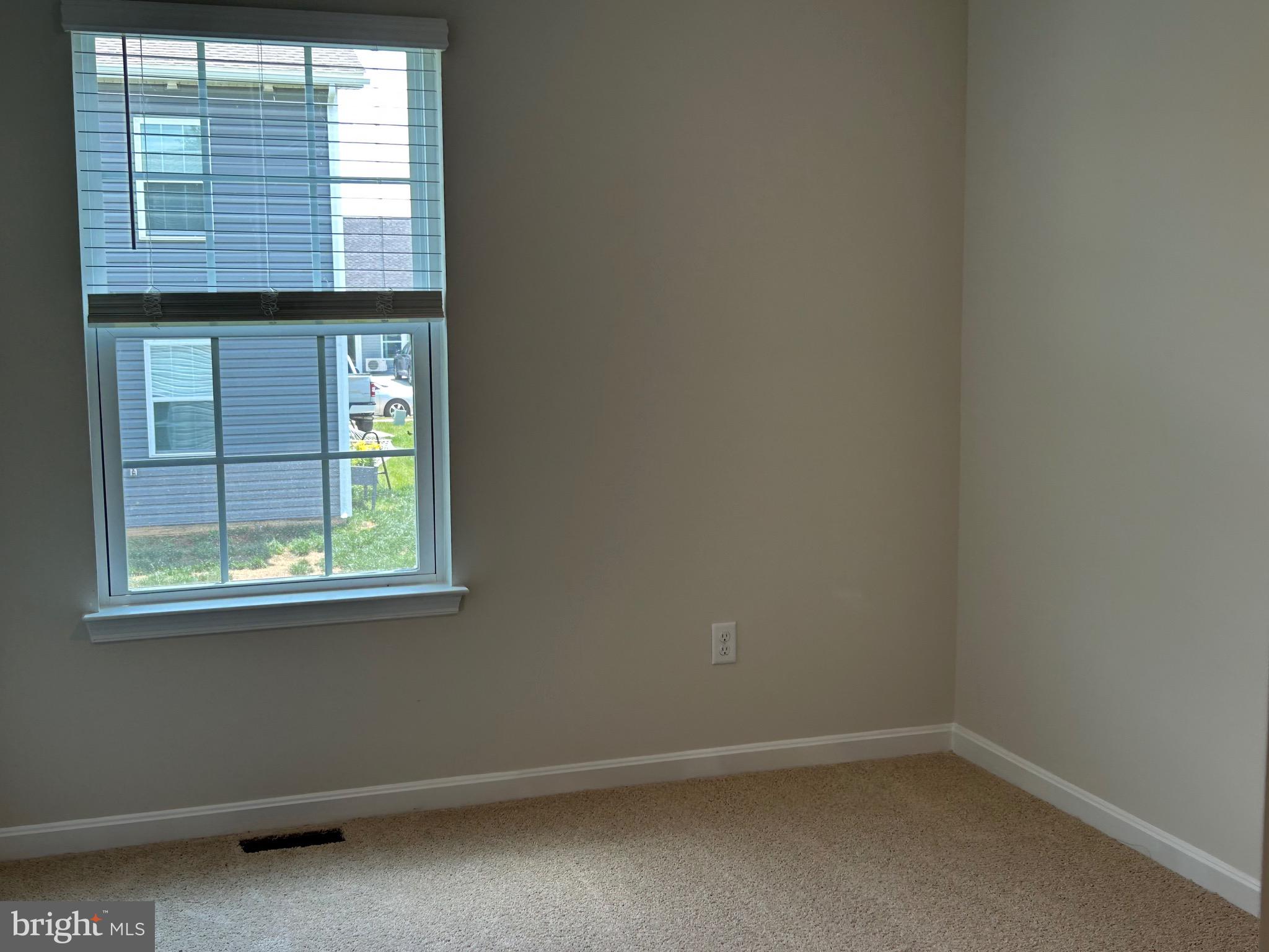 LURAY LANDING - Residential Lease